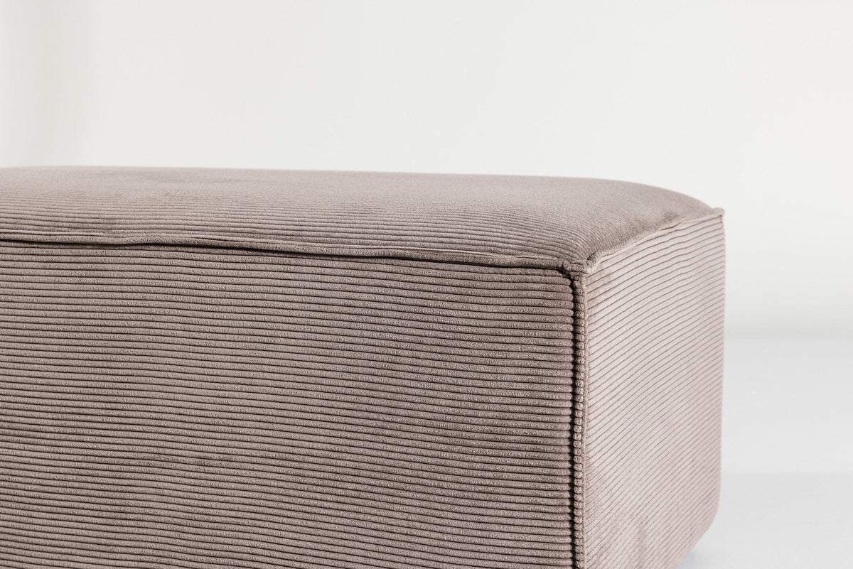 Gillholmen Pouf in Braun präsentiert im Onlineshop von KAQTU Design AG. Pouf ist von Vind