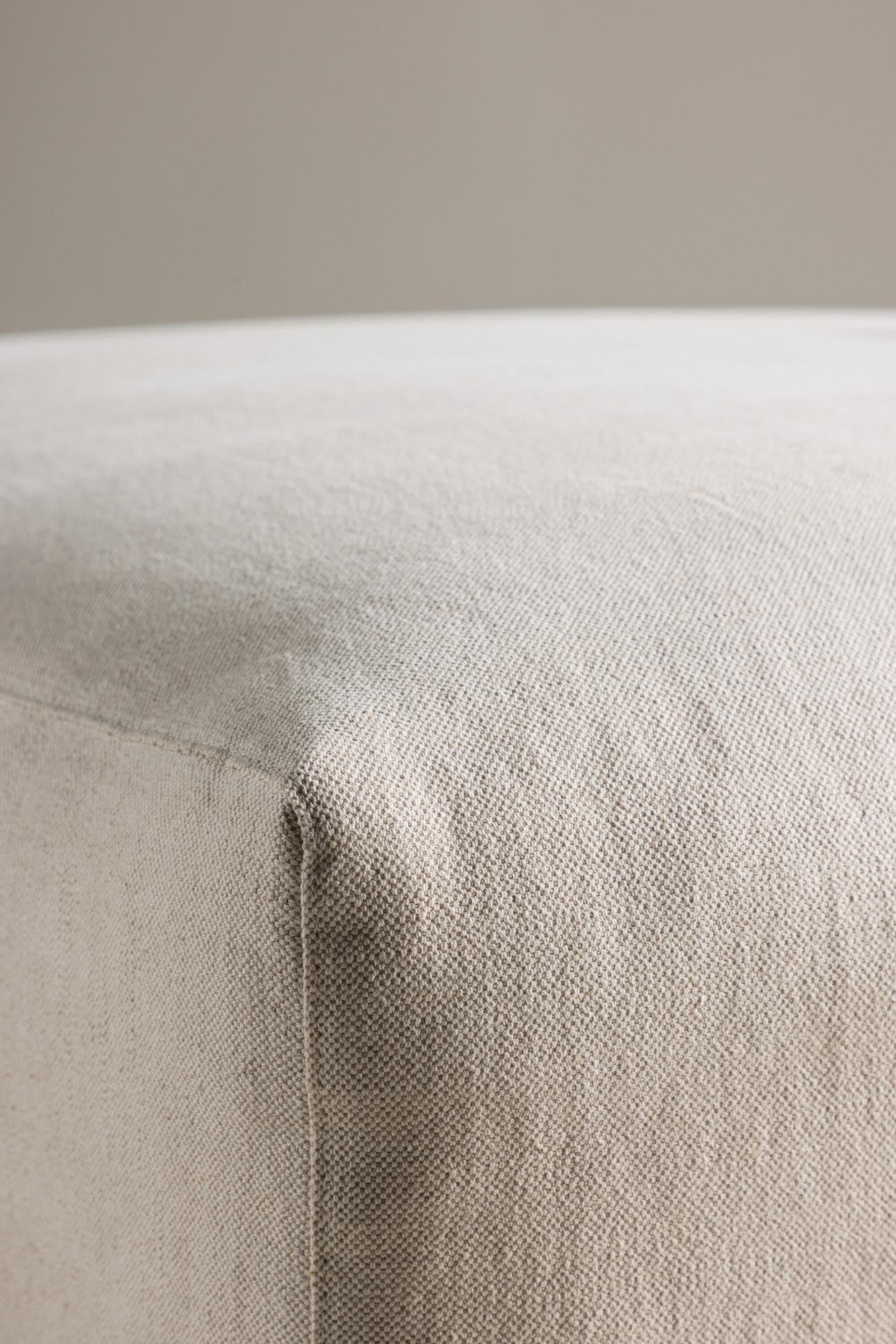 Mavi Sofa Module von Vind: Stilvolle Anpassungsfähigkeit für Ihr Zuhause.