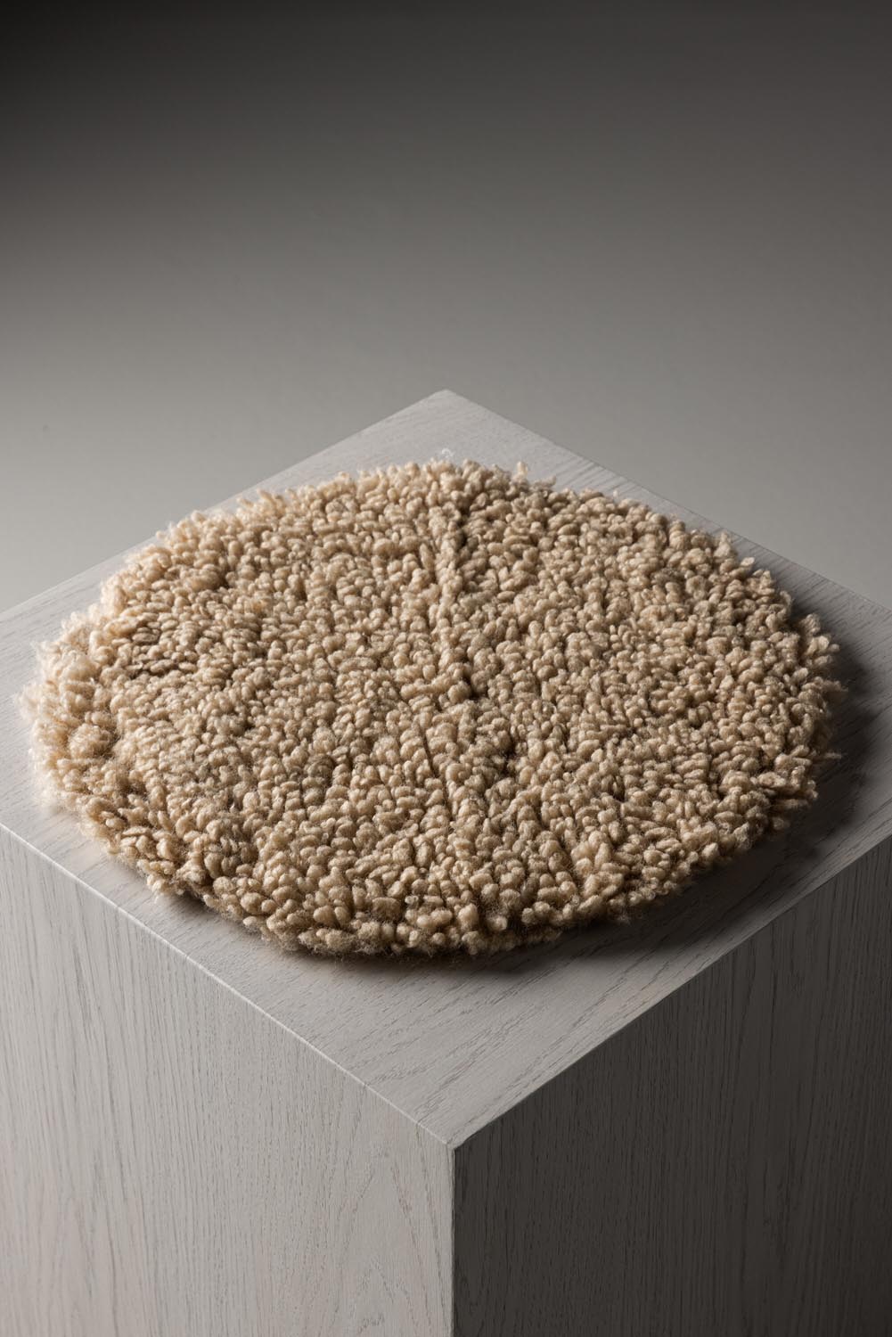 Katy Cushion Stuhl in Beige präsentiert im Onlineshop von KAQTU Design AG. Sitzkissen ist von Venture Home