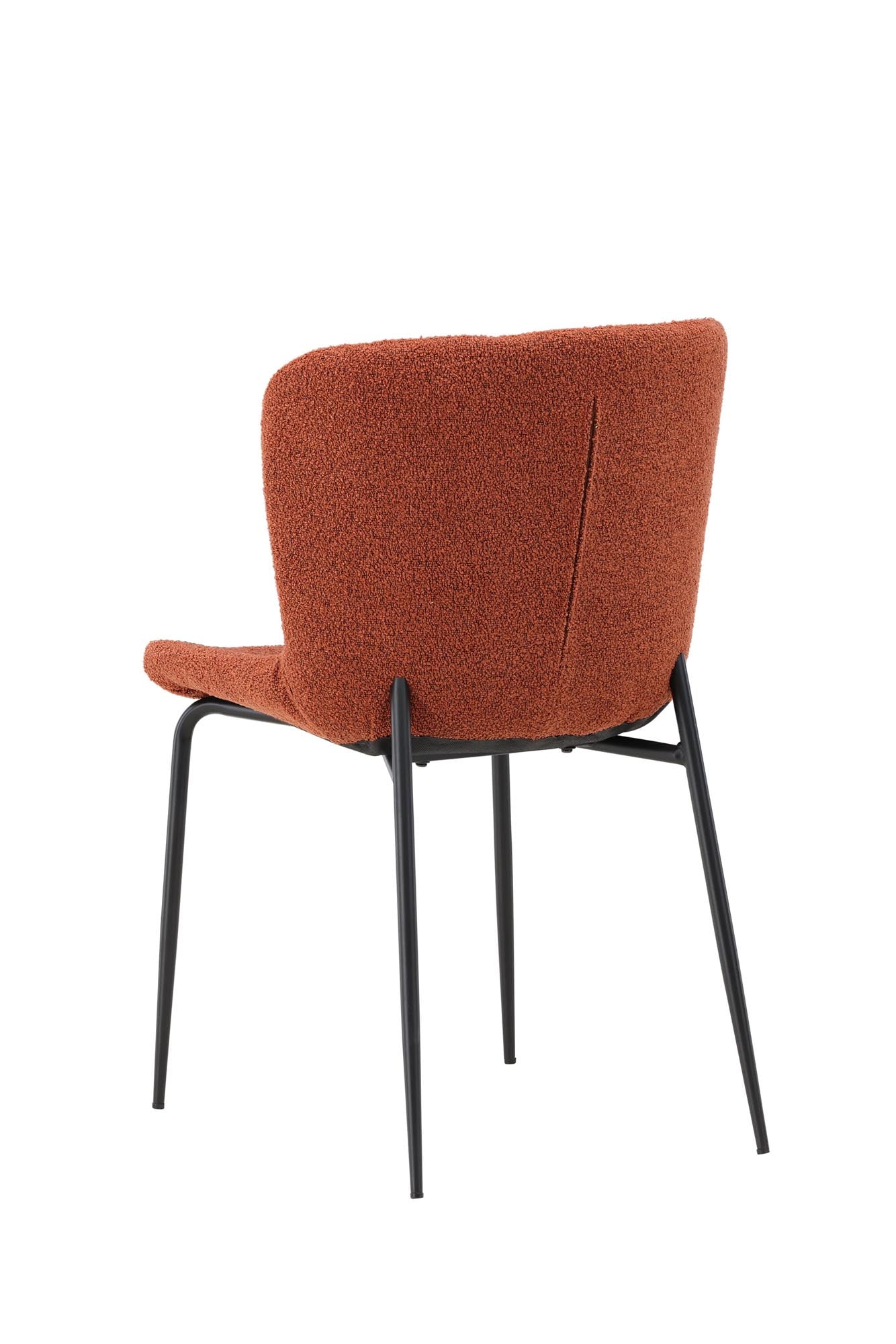 Entdecken Sie den Modesto Esszimmerstuhl von Venture Home – ein elegantes 2er-Set mit schwarzem Gestell und rustikalem Bouclé für stilvollen Komfort.