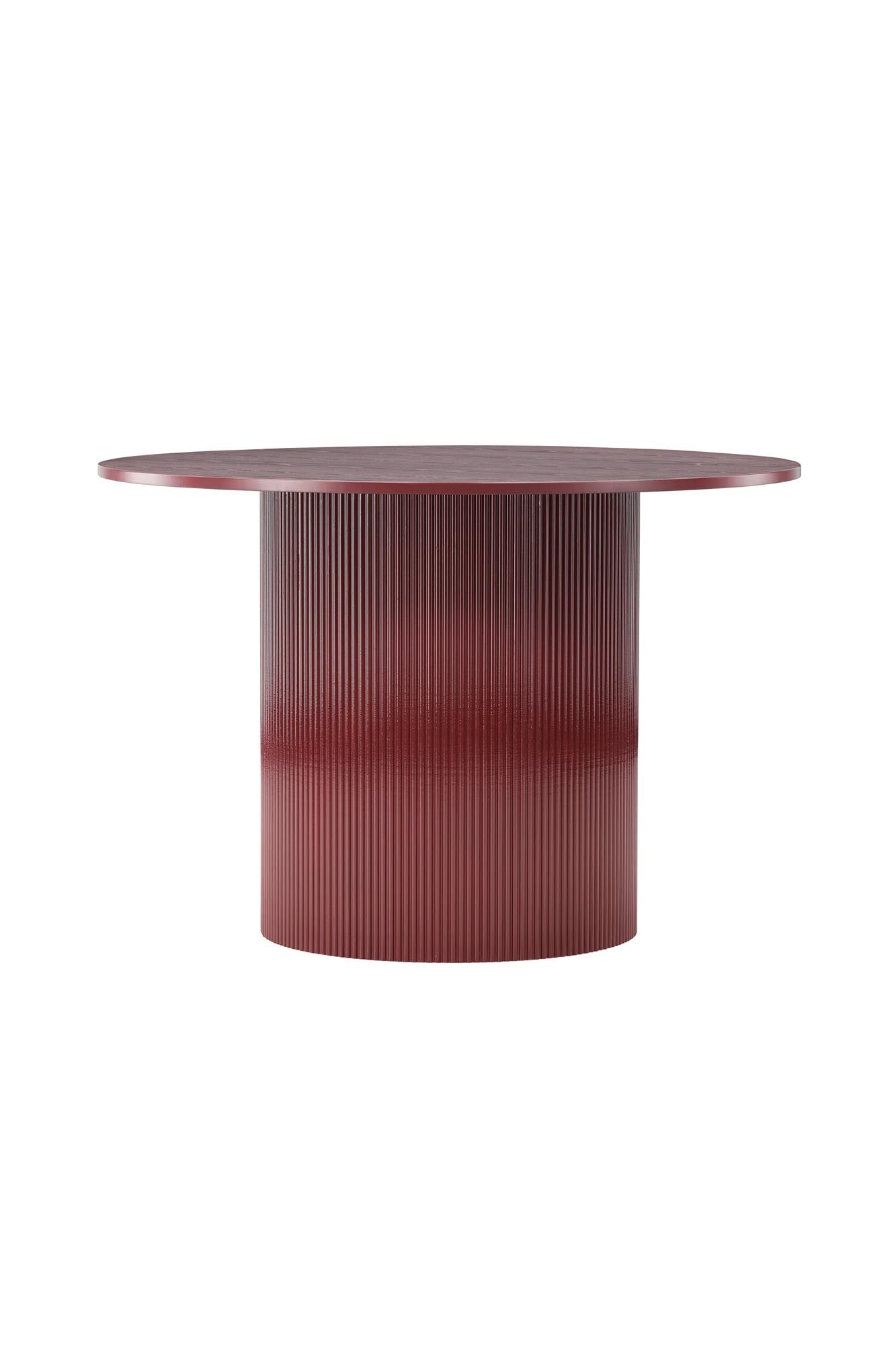 Entdecken Sie den eleganten Lenox Esstisch von Venture Home in stilvollem Burgunderrot. Ideal für gesellige Abende und zeitloses Design.