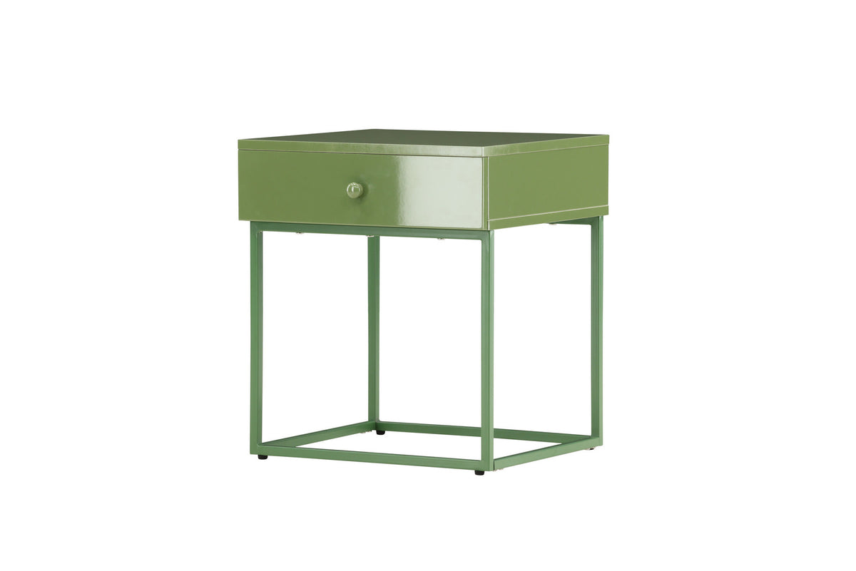 Bakal Nachttisch in Grün präsentiert im Onlineshop von KAQTU Design AG. Beistelltisch ist von Venture Home