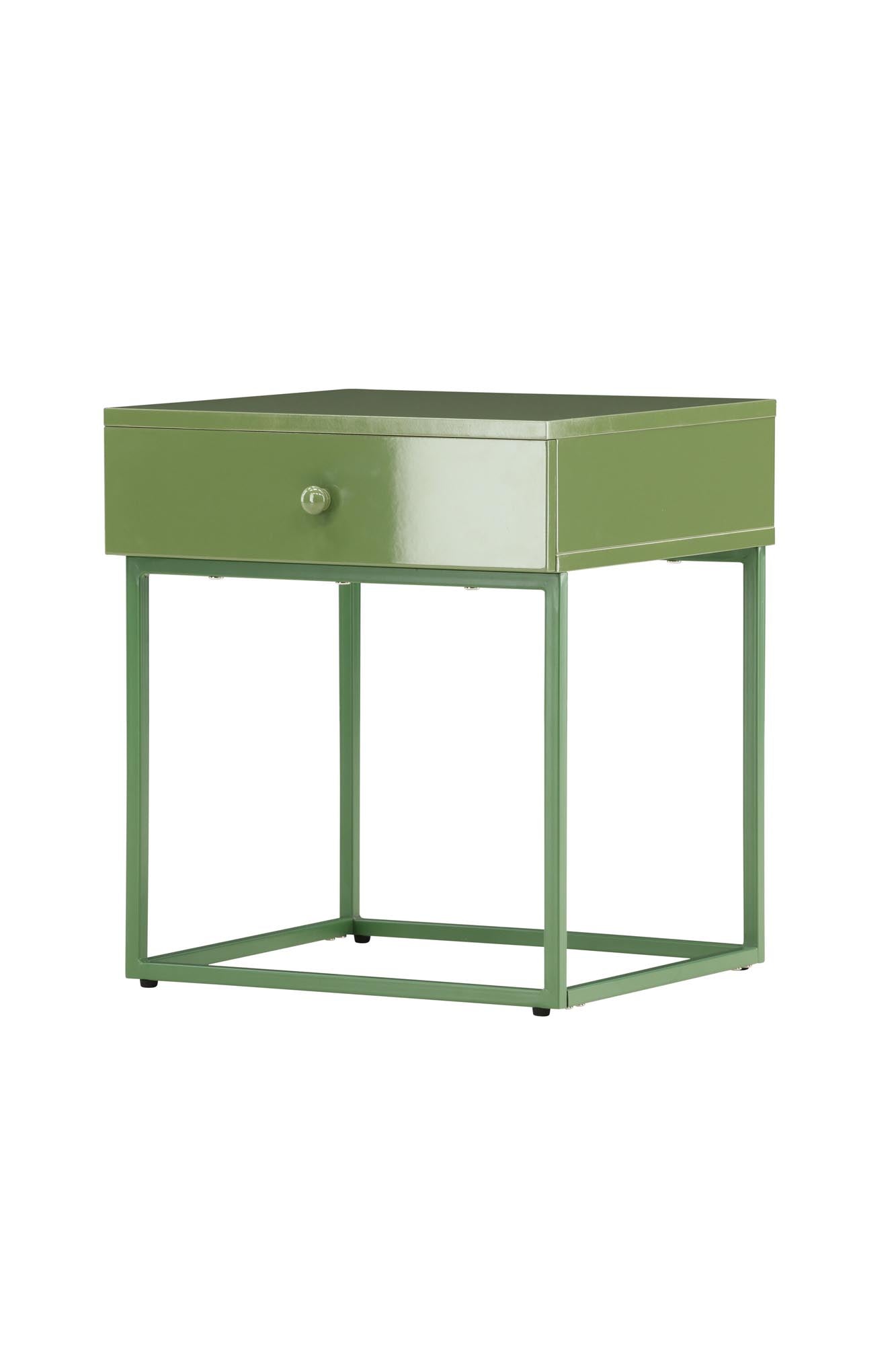 Der Bakal Nachttisch von Venture Home vereint modernes Design mit praktischer Funktionalität. Robuster Stahl und eleganter Messingknauf sorgen für Stil und Langlebigkeit.