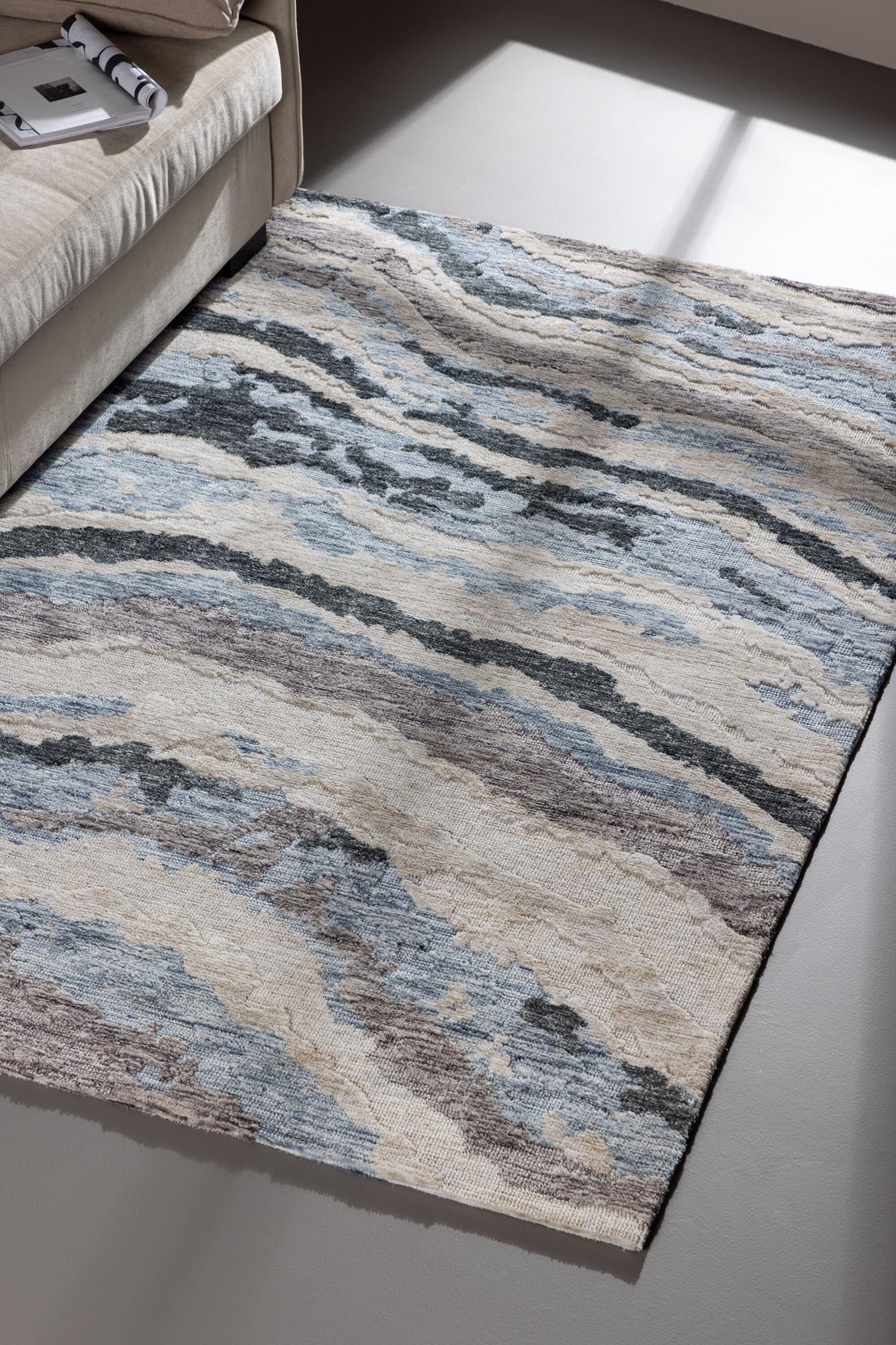 Eleganter Gigi Teppich von Venture Home für zeitlose Wohnräume.