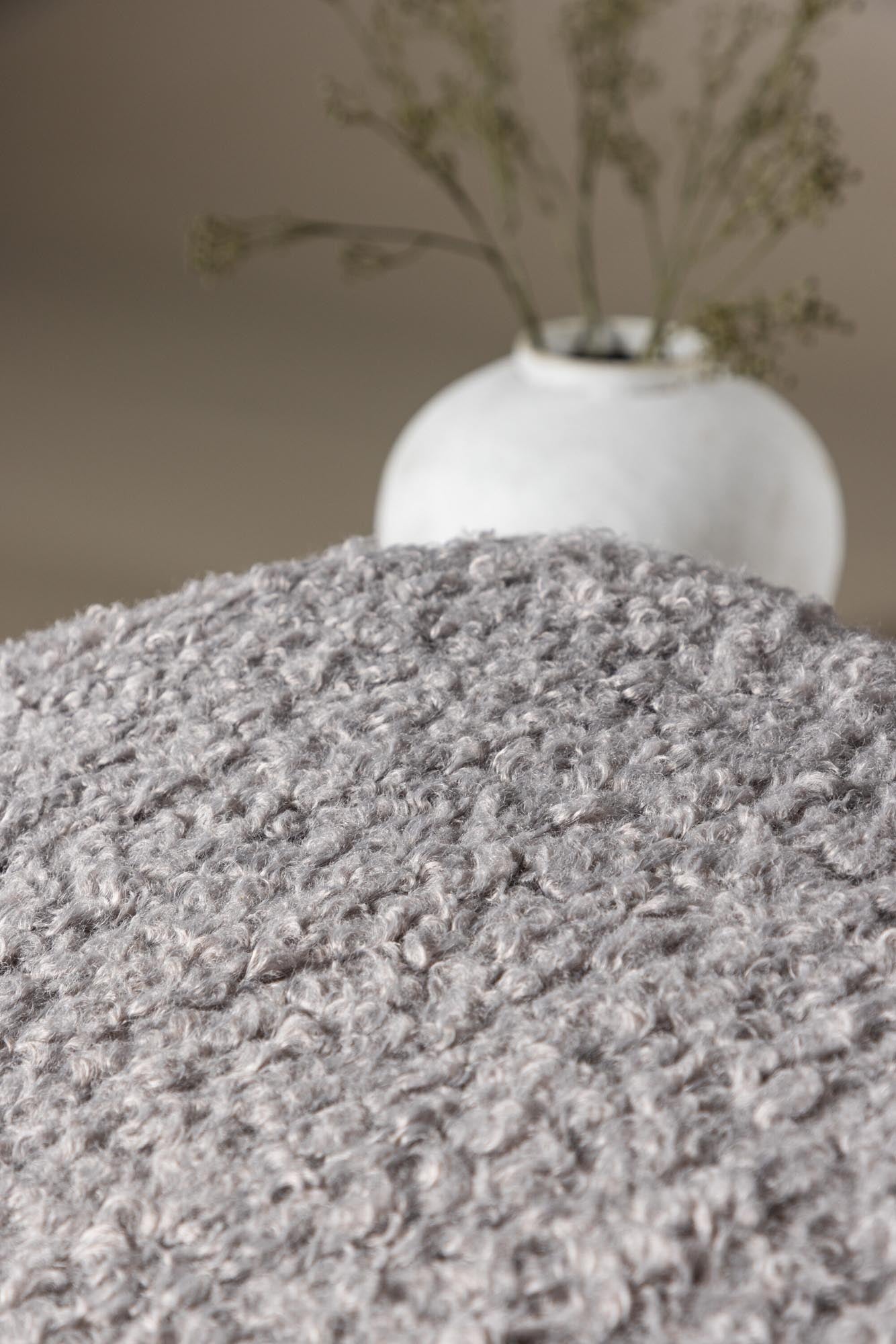 Hagön Lounge Stuhl in Chrom/ Grau präsentiert im Onlineshop von KAQTU Design AG. Sessel ist von Venture Home