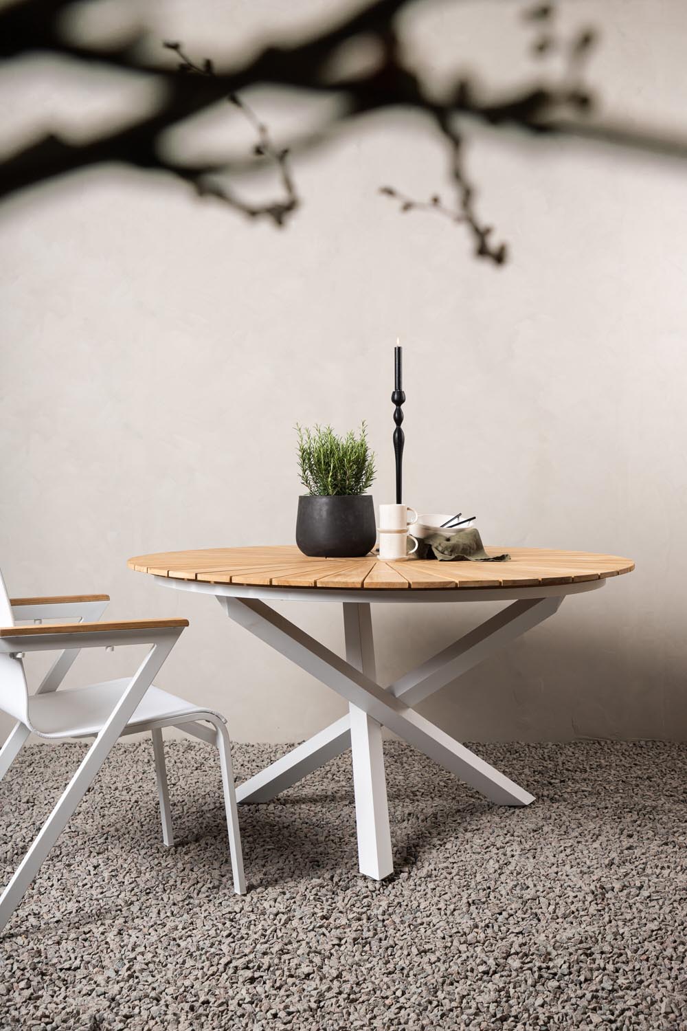Mexiko Gartentisch in Natur präsentiert im Onlineshop von KAQTU Design AG. Gartentisch ist von Venture Home