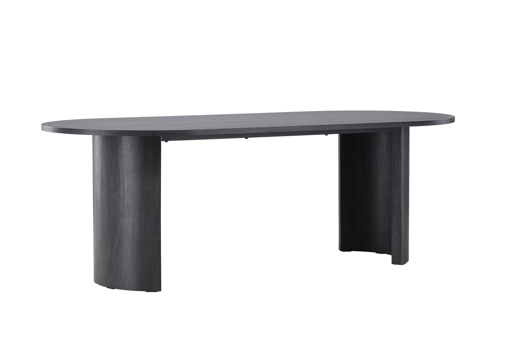 Der Grundsund Esstisch 130x220 von Vind vereint elegantes Design und Funktionalität, perfekt für unvergessliche Momente mit Familie und Freunden.