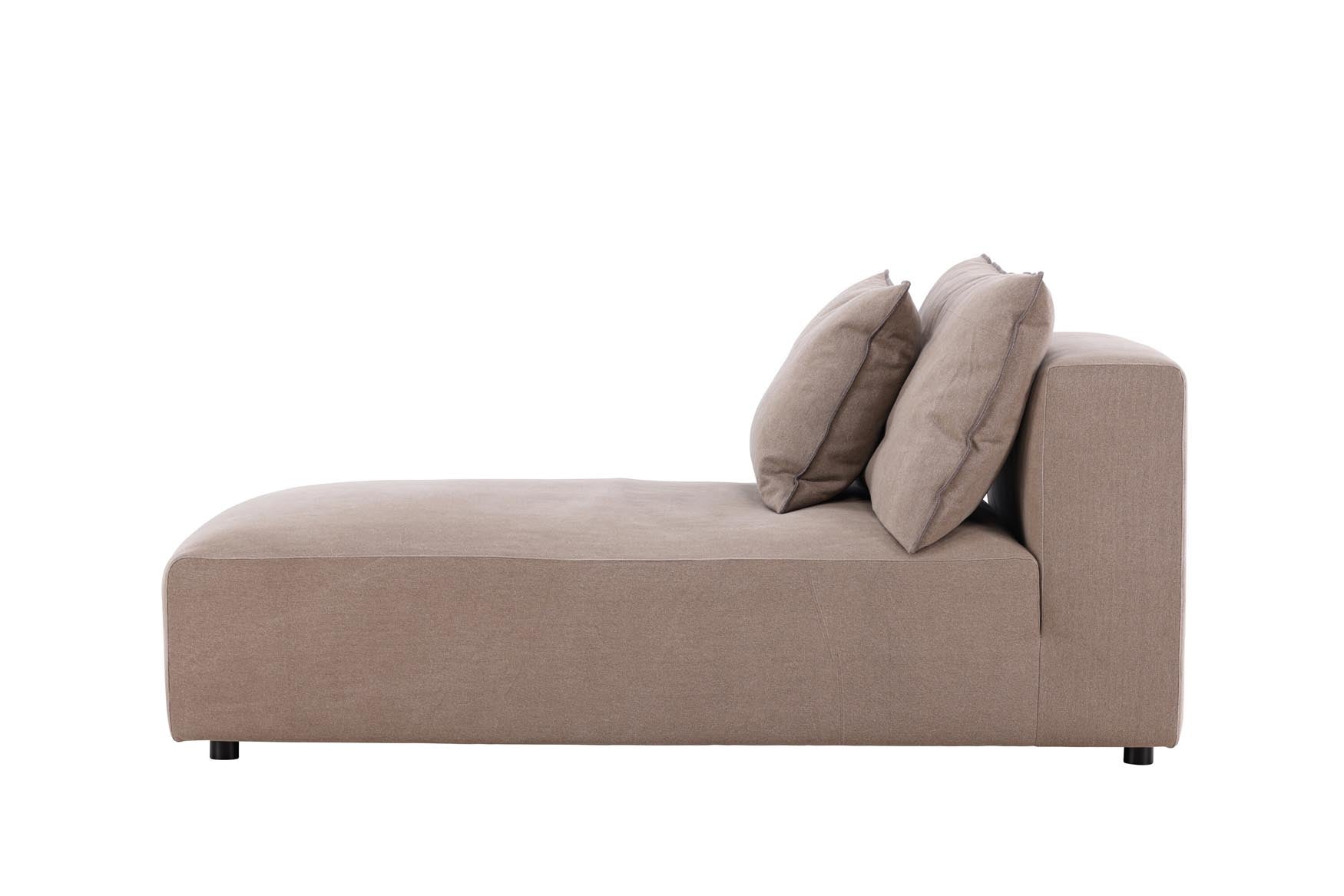 Entdecken Sie das Malö Daybed von Vind – ein elegantes Möbelstück, das Stil und Komfort vereint. Ideal als Sessel oder Tagesbett.