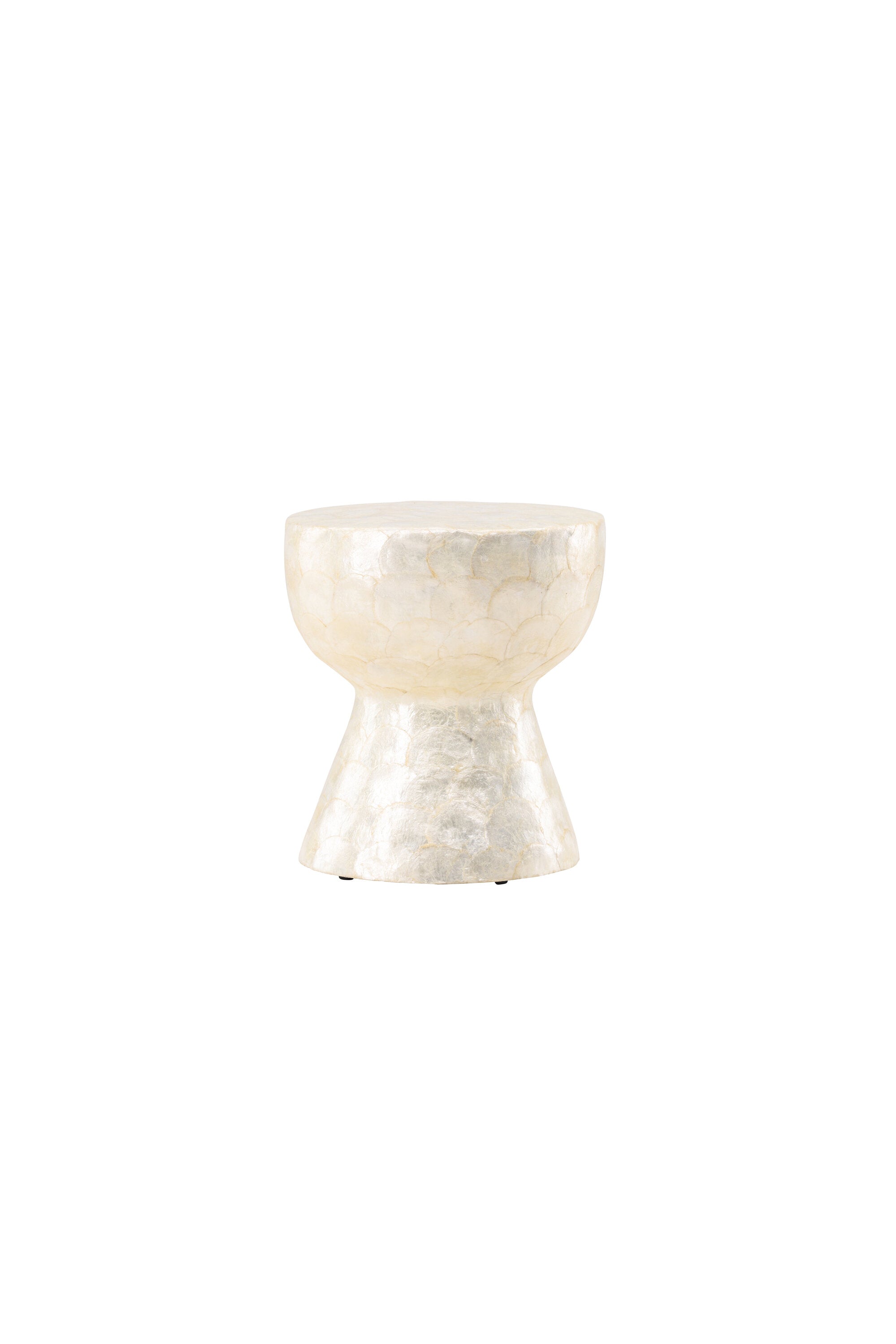 Sandön Sofatisch in Capiz / Natural präsentiert im Onlineshop von KAQTU Design AG. Beistelltisch ist von Vind