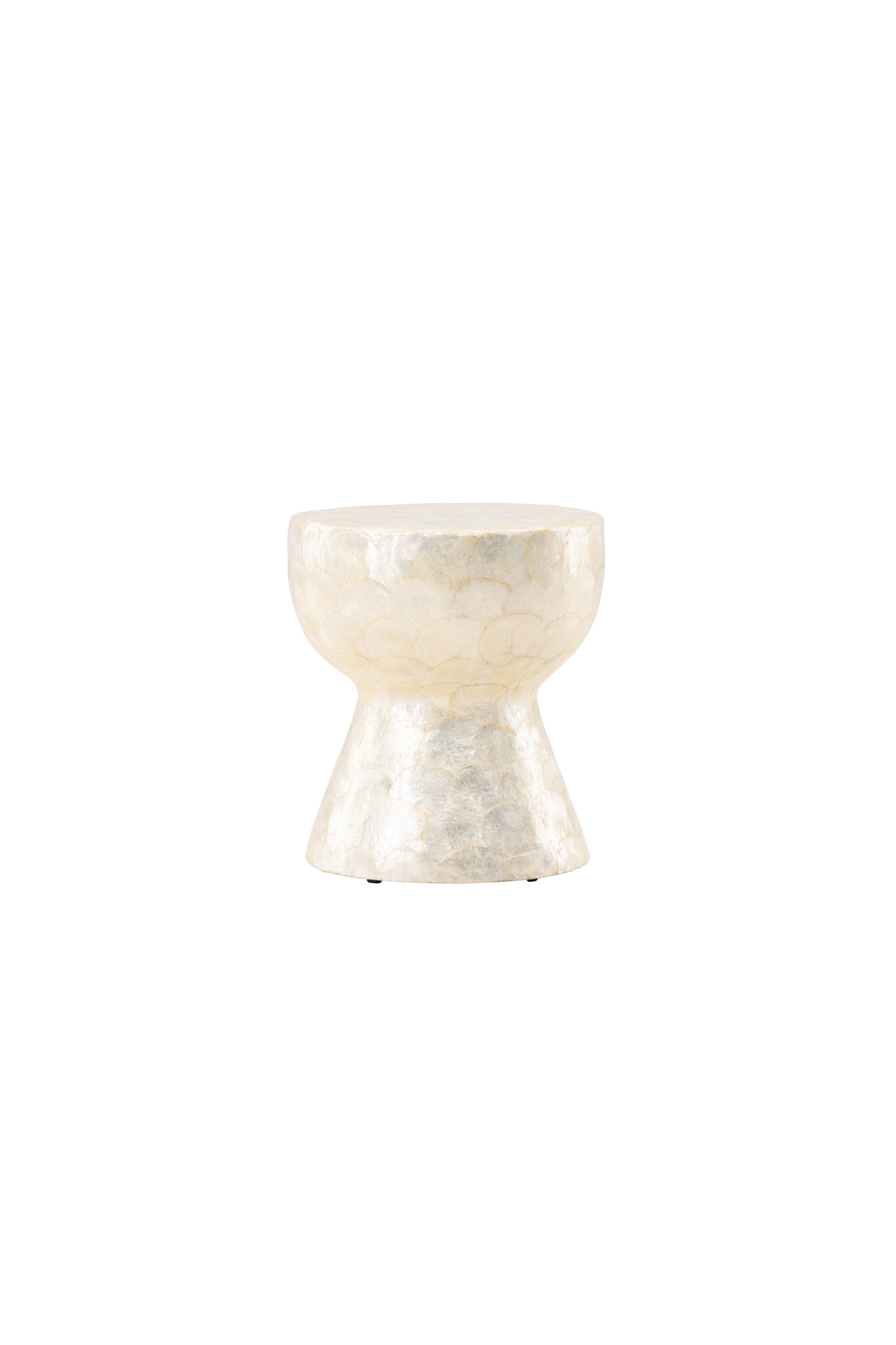 Sandön Sofatisch in Capiz / Natural präsentiert im Onlineshop von KAQTU Design AG. Beistelltisch ist von Vind