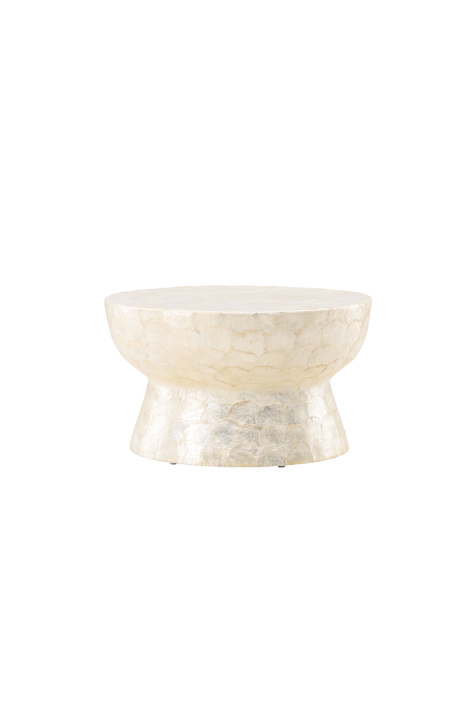 Sandön Sofatisch in Capiz / Natural präsentiert im Onlineshop von KAQTU Design AG. Beistelltisch ist von Vind