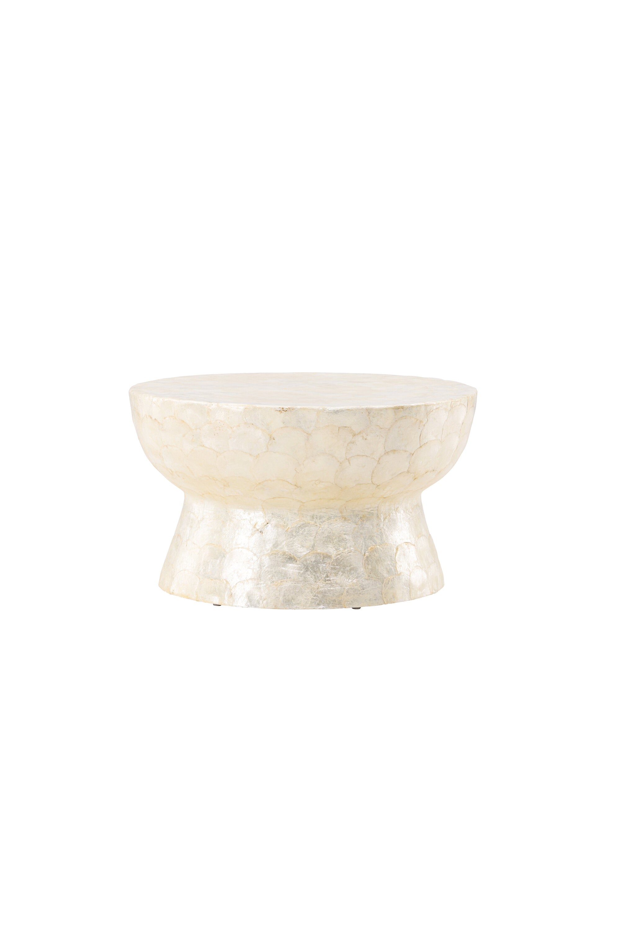 Sandön Sofatisch in Capiz / Natural präsentiert im Onlineshop von KAQTU Design AG. Beistelltisch ist von Vind