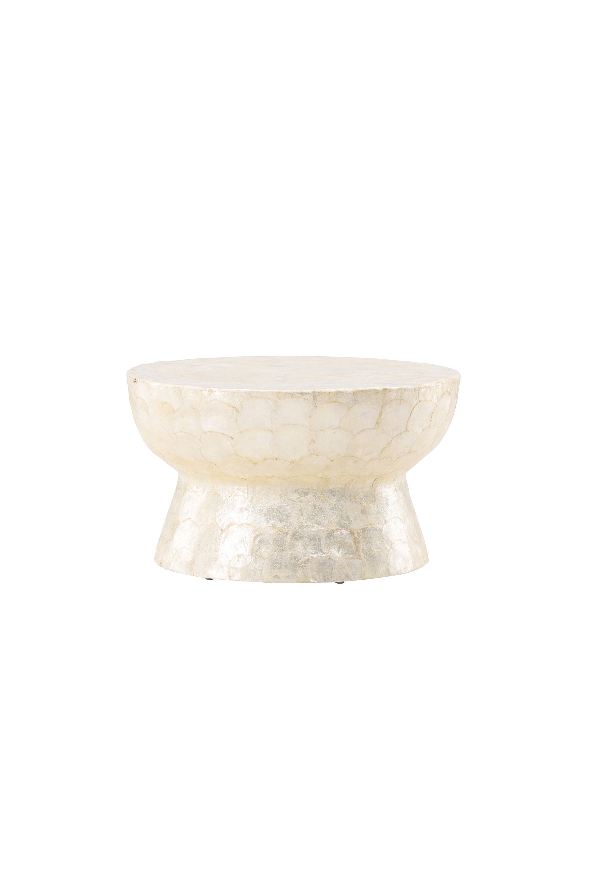 Sandön Sofatisch in Capiz / Natural präsentiert im Onlineshop von KAQTU Design AG. Beistelltisch ist von Vind