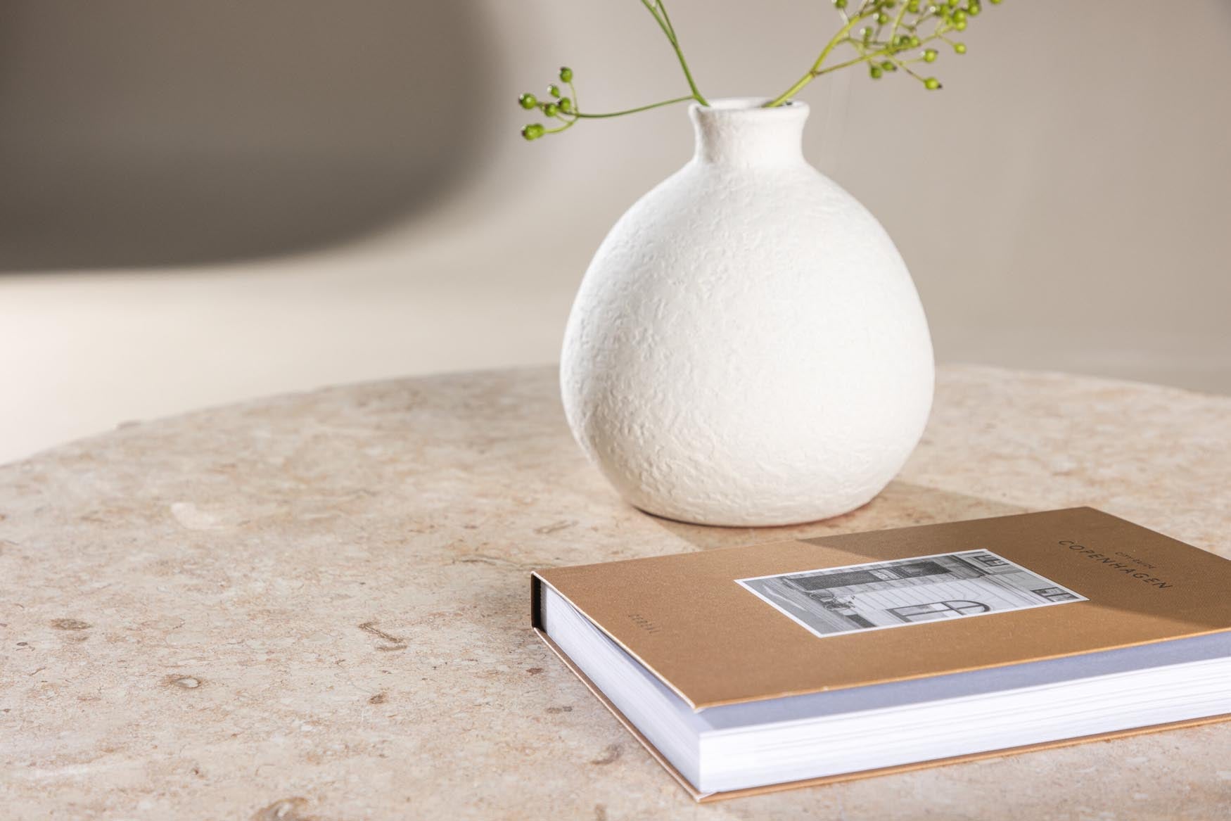 Sandhamn Sofatisch in Mactan / Beige präsentiert im Onlineshop von KAQTU Design AG. Beistelltisch ist von Vind