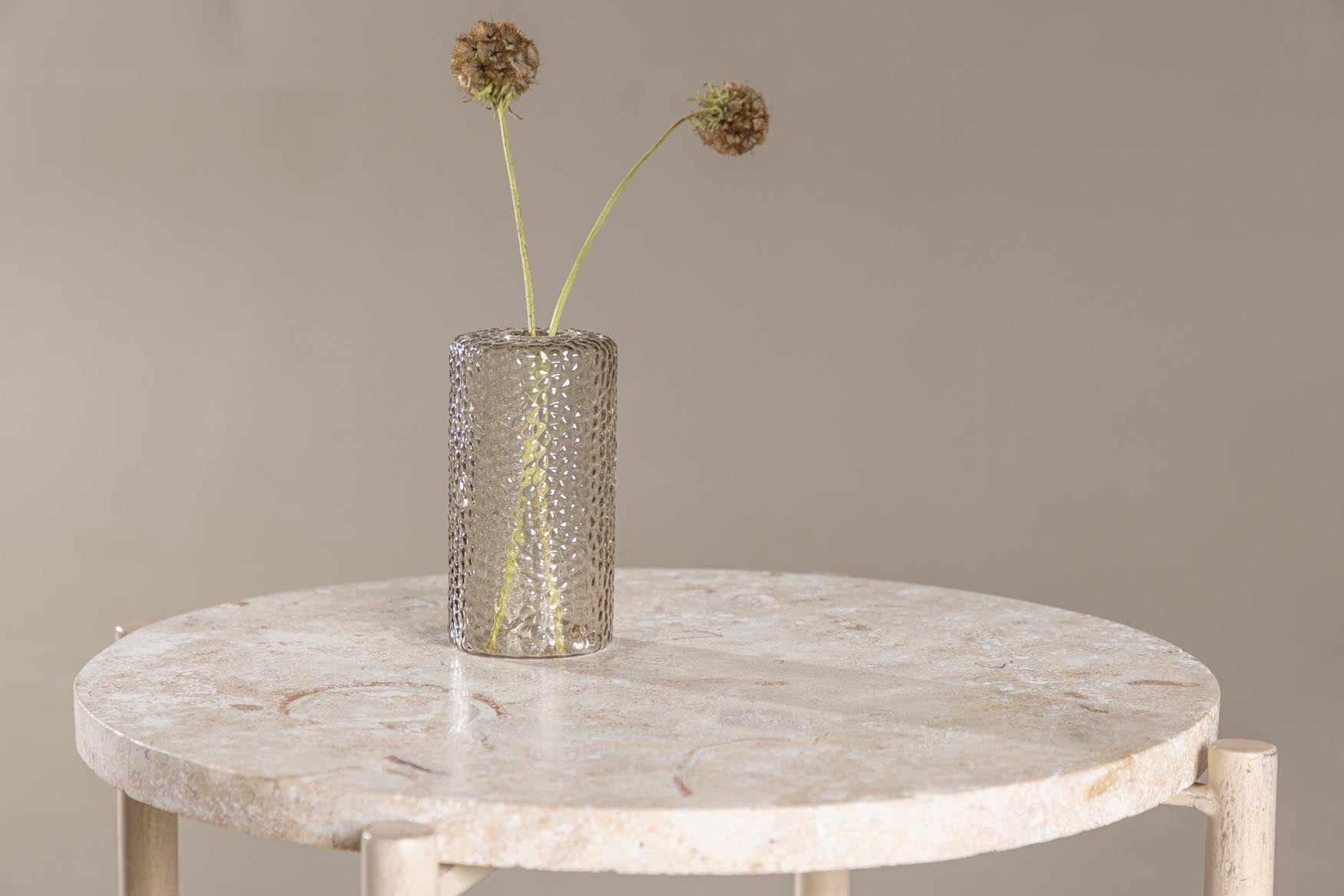 Eleganter Sofatisch Sandhamn aus langlebigem, wetterfestem Metall.