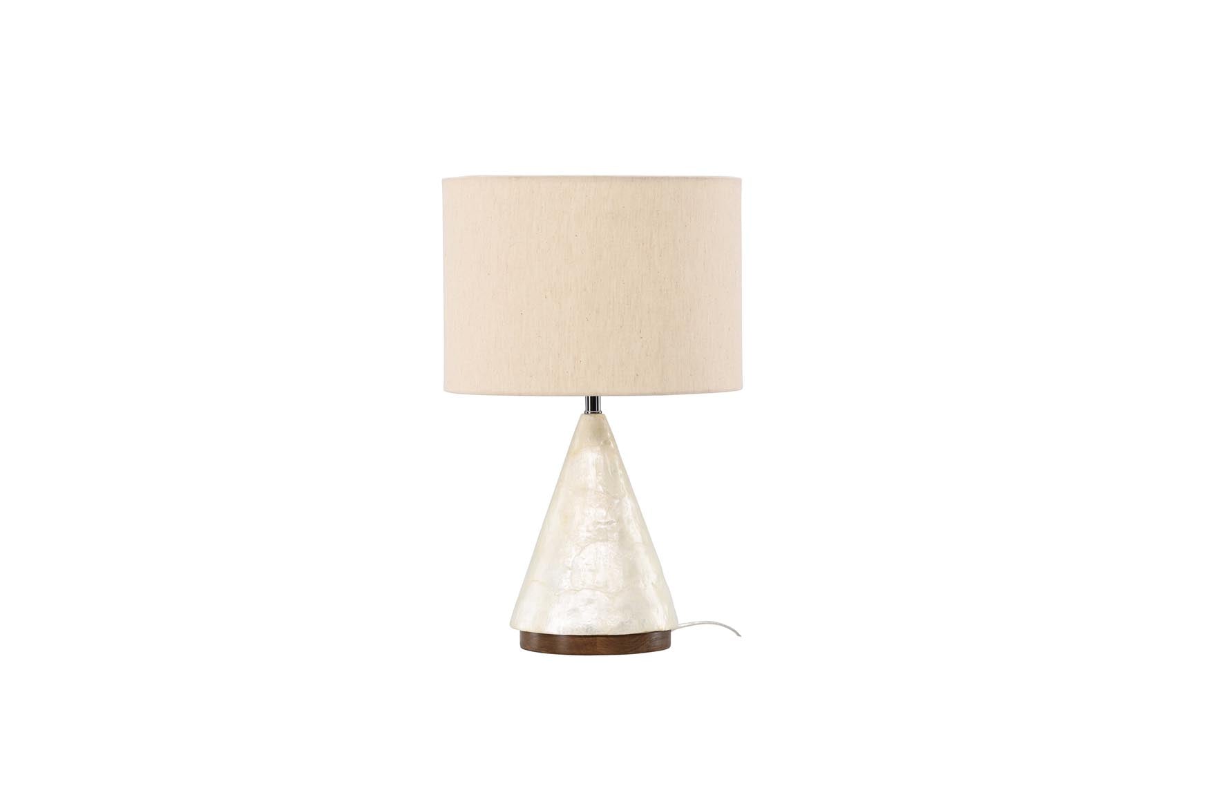 Stilvolle Donsö Tischleuchte ⌀35 von Vind: Jute & PVC, warmes Licht, ideal für Sideboards & Nachttische, skandinavisch & modern.