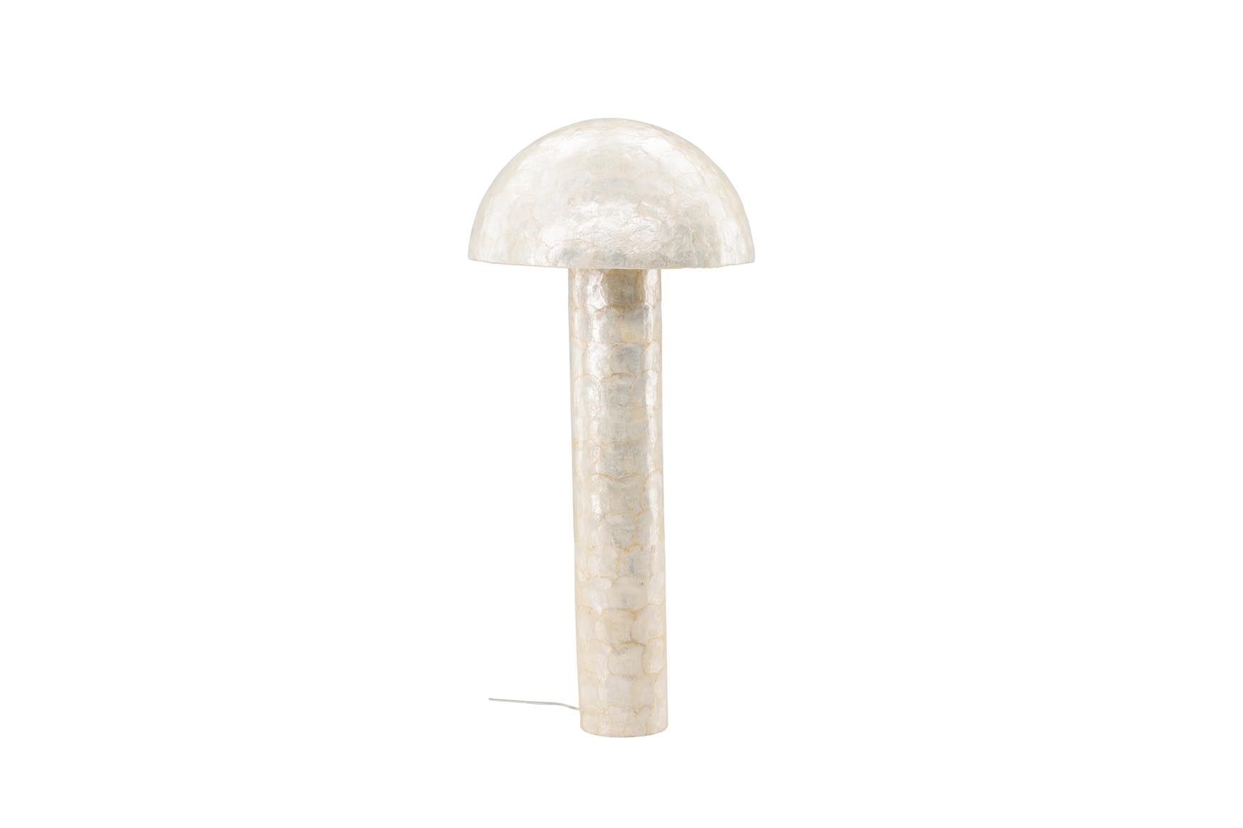 Lindön Stehleuchte ⌀55 von Vind – skandinavische Eleganz pur.