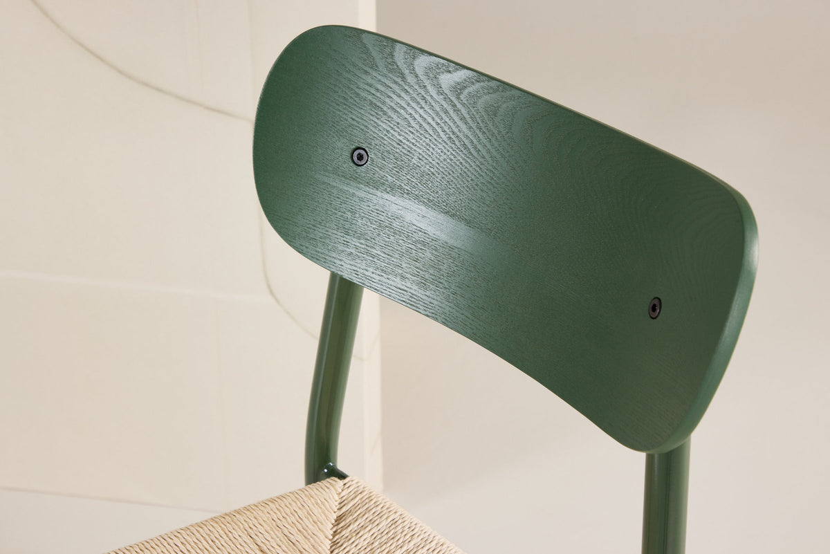Polly Esszimmerstuhl in Grün präsentiert im Onlineshop von KAQTU Design AG. Stuhl ist von Venture Home