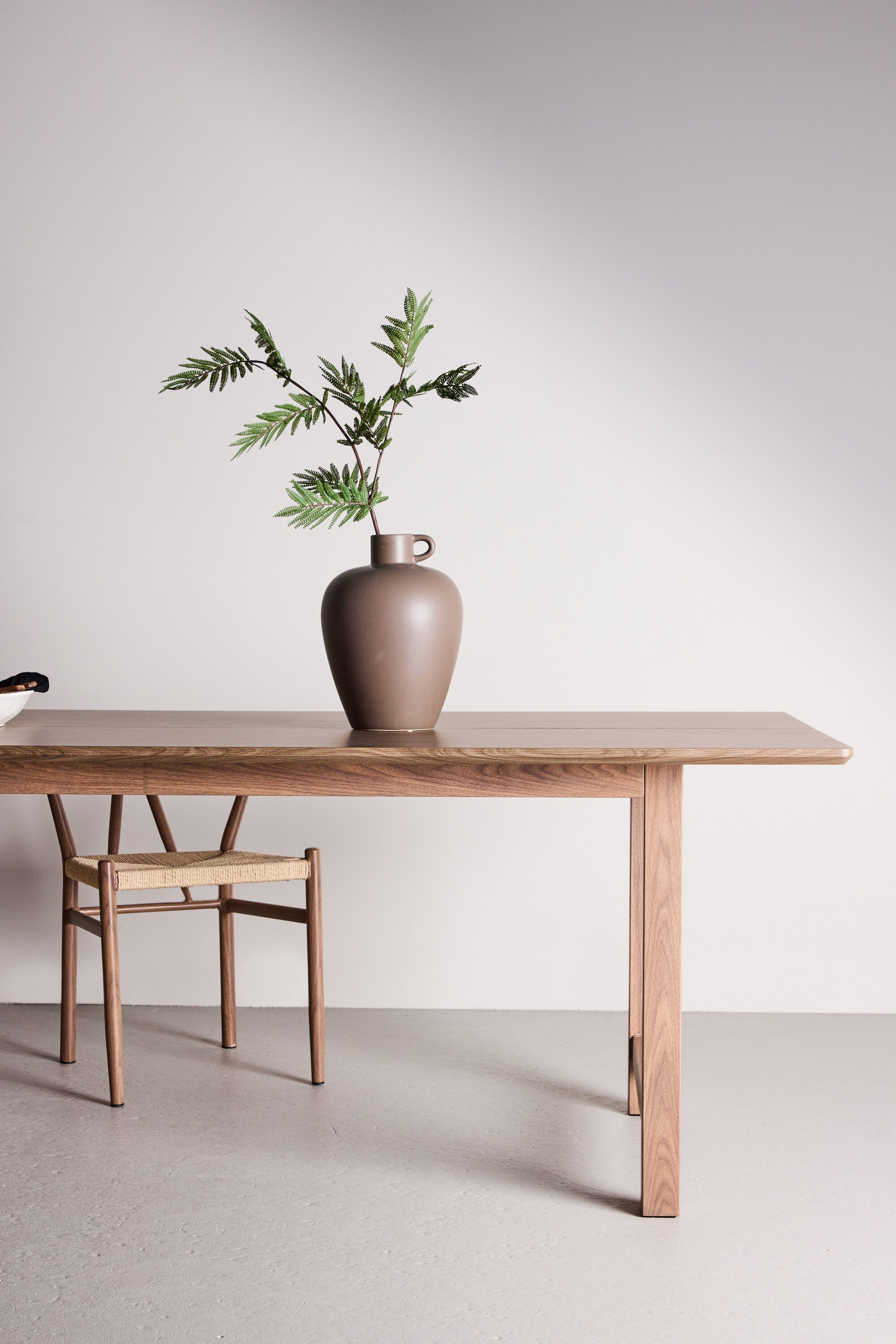 Esstisch Count in Braun präsentiert im Onlineshop von KAQTU Design AG. Esstisch ist von Venture Home