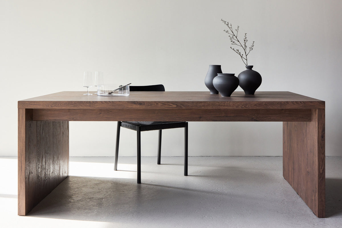 Evone Esstisch in Mokka präsentiert im Onlineshop von KAQTU Design AG. Esstisch ist von Venture Home