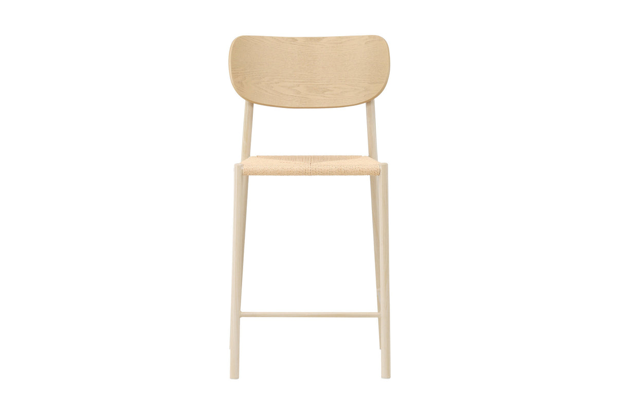 Polly Barstuhl von Venture Home mit schwarzem Stahlgestell und rundem Sitz aus Rattan in Beige, hohe Bauform für Theken und Bars.