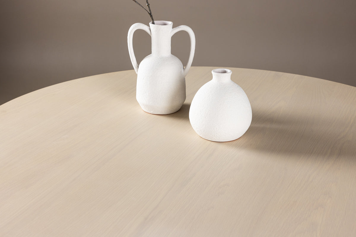 Tyresö Esstisch ø120 in Whitewash präsentiert im Onlineshop von KAQTU Design AG. Esstisch ist von Vind