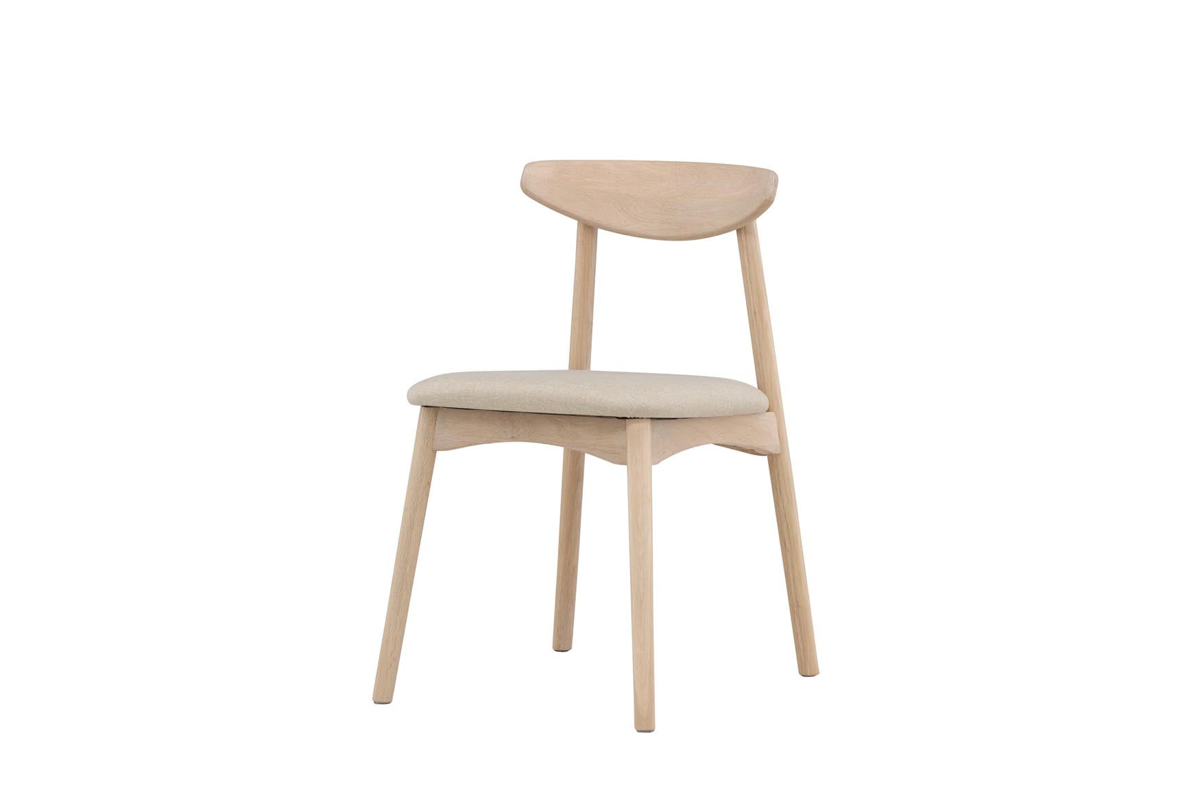 Ven Stuhl in Whitewash präsentiert im Onlineshop von KAQTU Design AG. Esstisch ist von Vind
