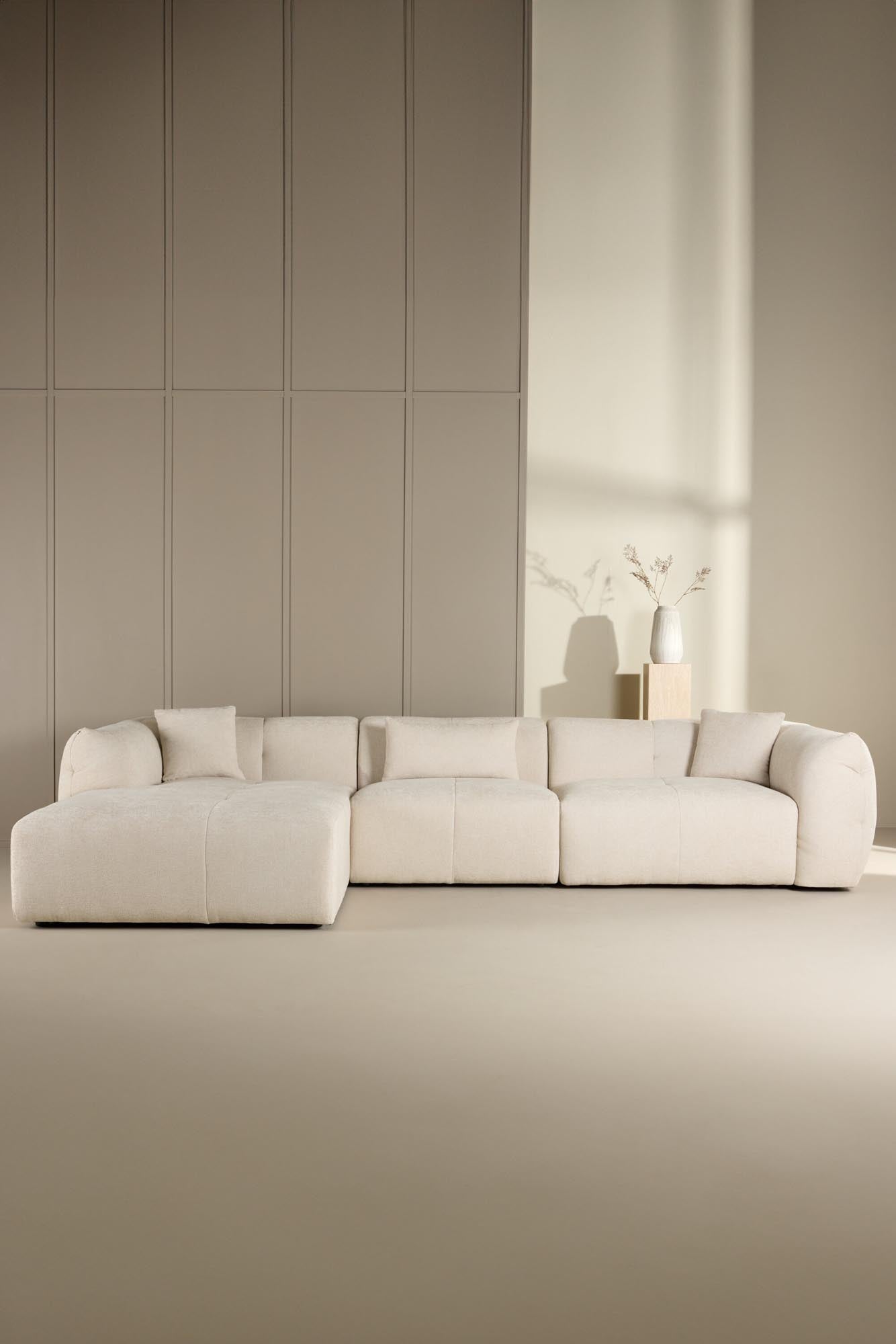 Positano Ecksofa in Beige präsentiert im Onlineshop von KAQTU Design AG. Ecksofa ist von Vind