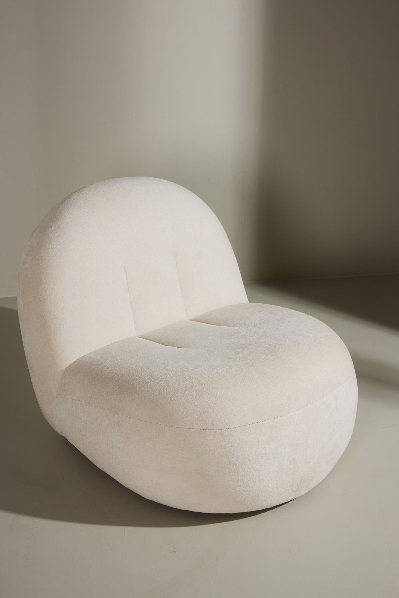 Omaha Sessel in Beige präsentiert im Onlineshop von KAQTU Design AG. Sessel ist von Venture Home