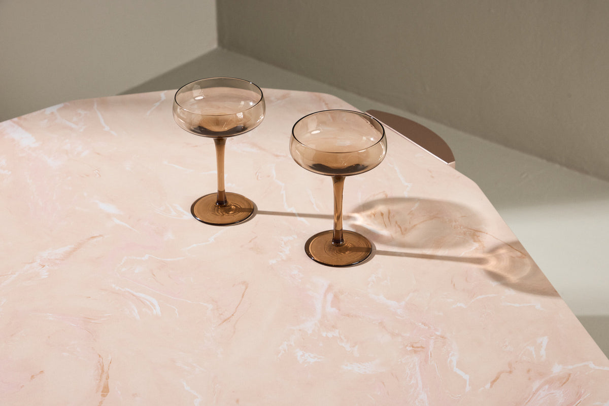 Kres Sofatisch 125x70.5 in Gold/ Rosa/Marmoroptik präsentiert im Onlineshop von KAQTU Design AG. Beistelltisch ist von Venture Home