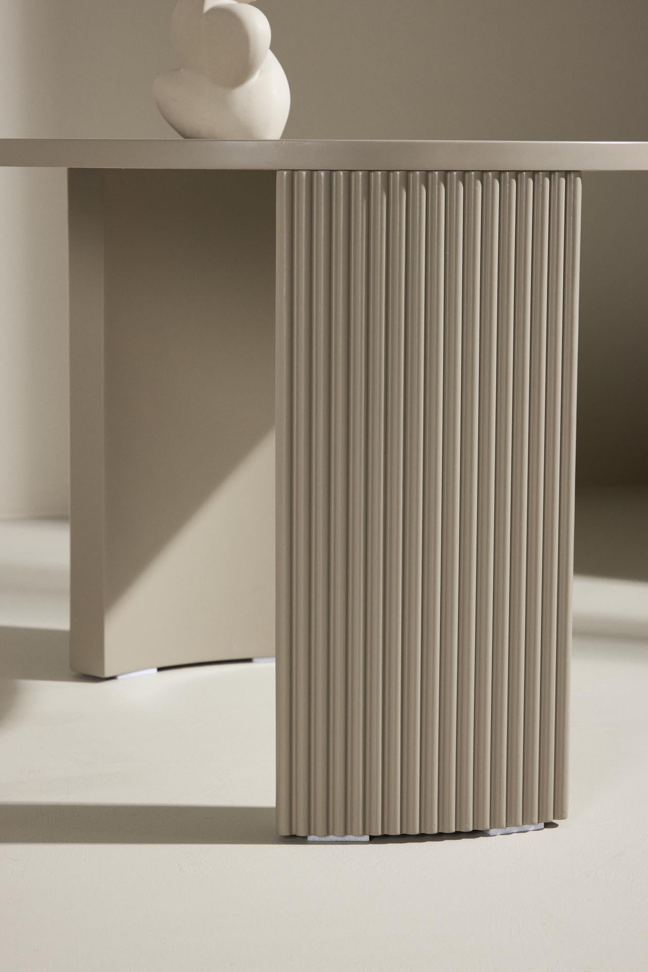 Moderner Bristol Sofatisch φ60 von Venture Home, ideal für stilvolle Wohnräume, mit hochwertigem Design und zeitloser Eleganz.