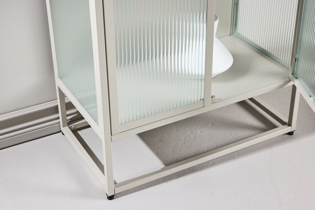 Garis Cabinet in Beige präsentiert im Onlineshop von KAQTU Design AG. Cabinet ist von Venture Home