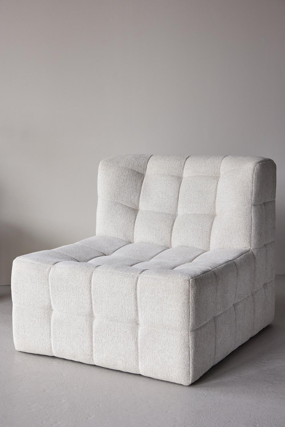 Malou Sessel in Beige präsentiert im Onlineshop von KAQTU Design AG. Sessel ist von Venture Home