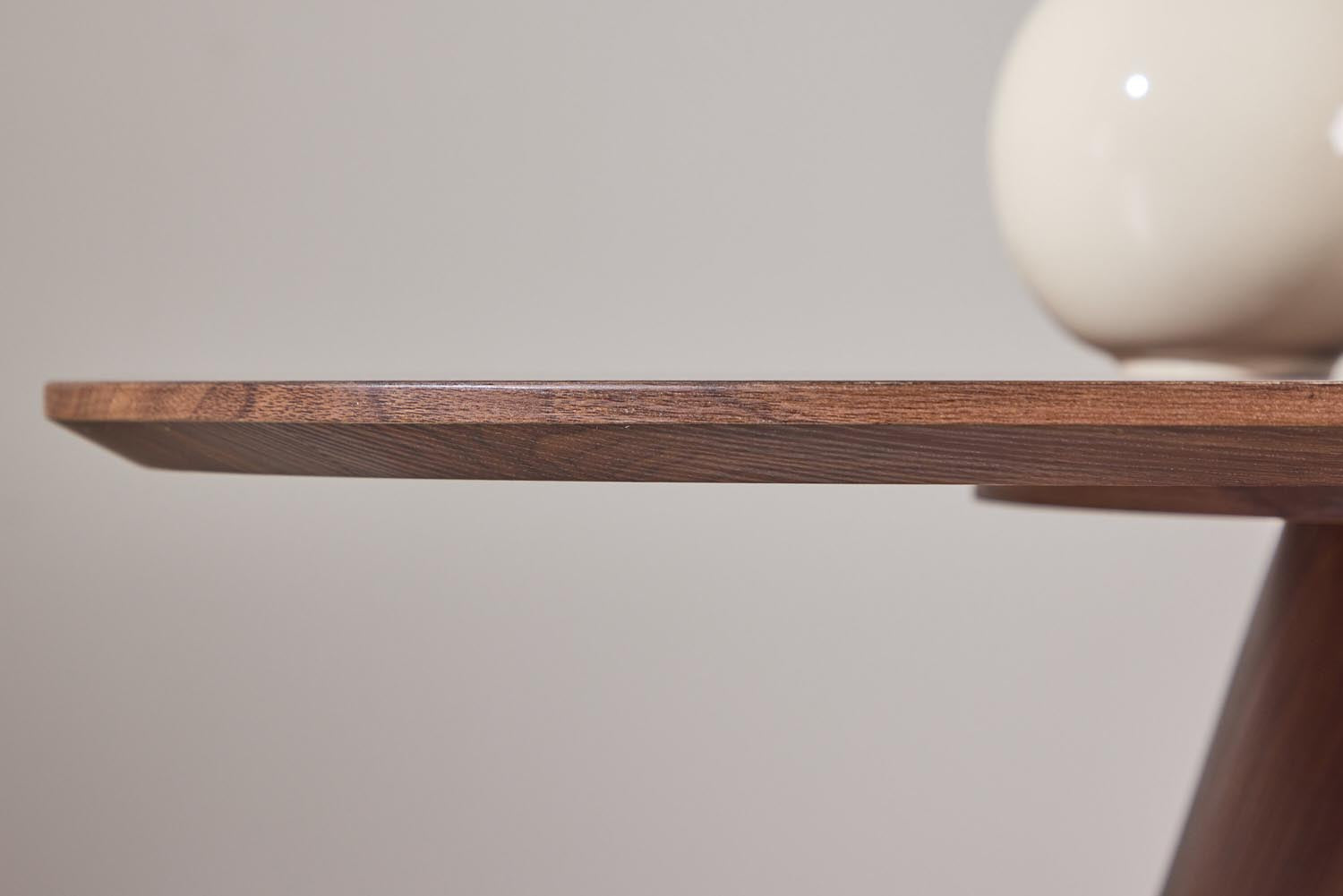 Lanzo Sofatisch in Mokka präsentiert im Onlineshop von KAQTU Design AG. Beistelltisch ist von Venture Home