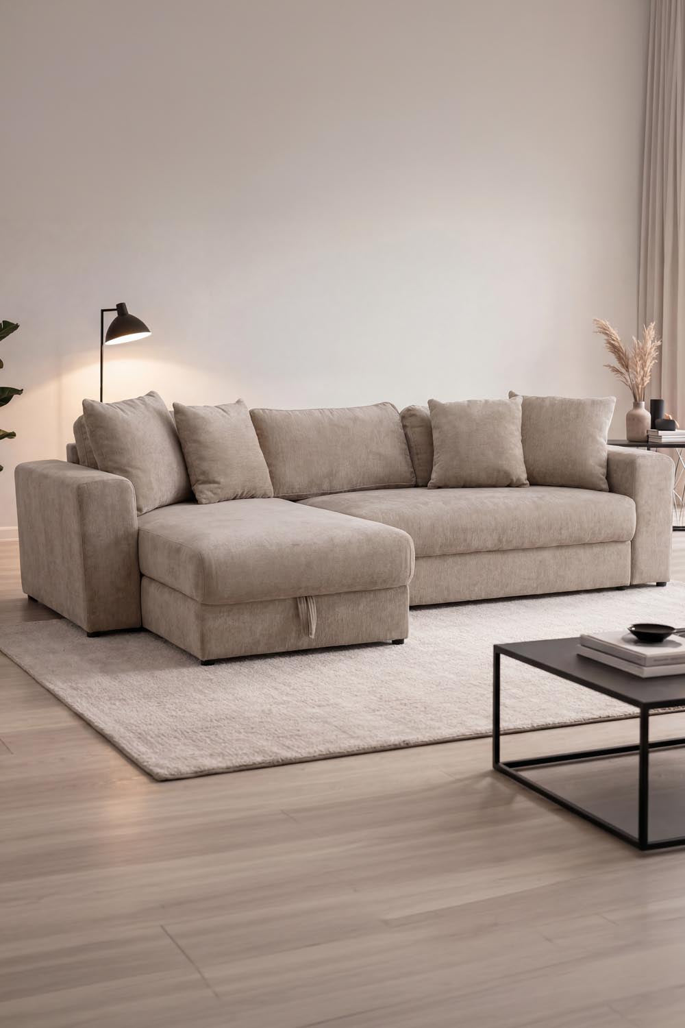 Bellman verstellbares Bett in Beige präsentiert im Onlineshop von KAQTU Design AG. L-Sofa rechts ist von Venture Home