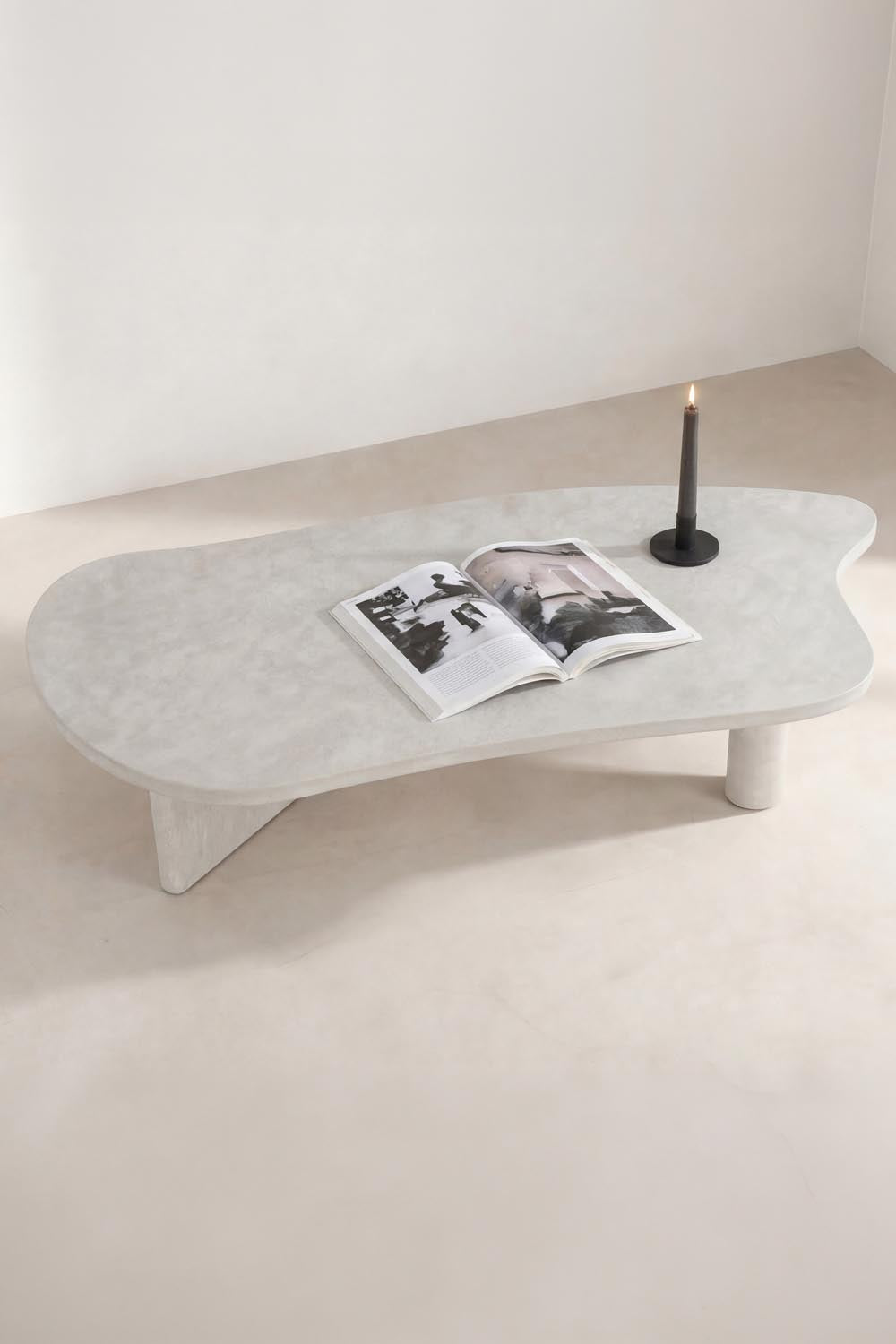 Polle Sofatisch in Hellgrau präsentiert im Onlineshop von KAQTU Design AG. Beistelltisch ist von Venture Home