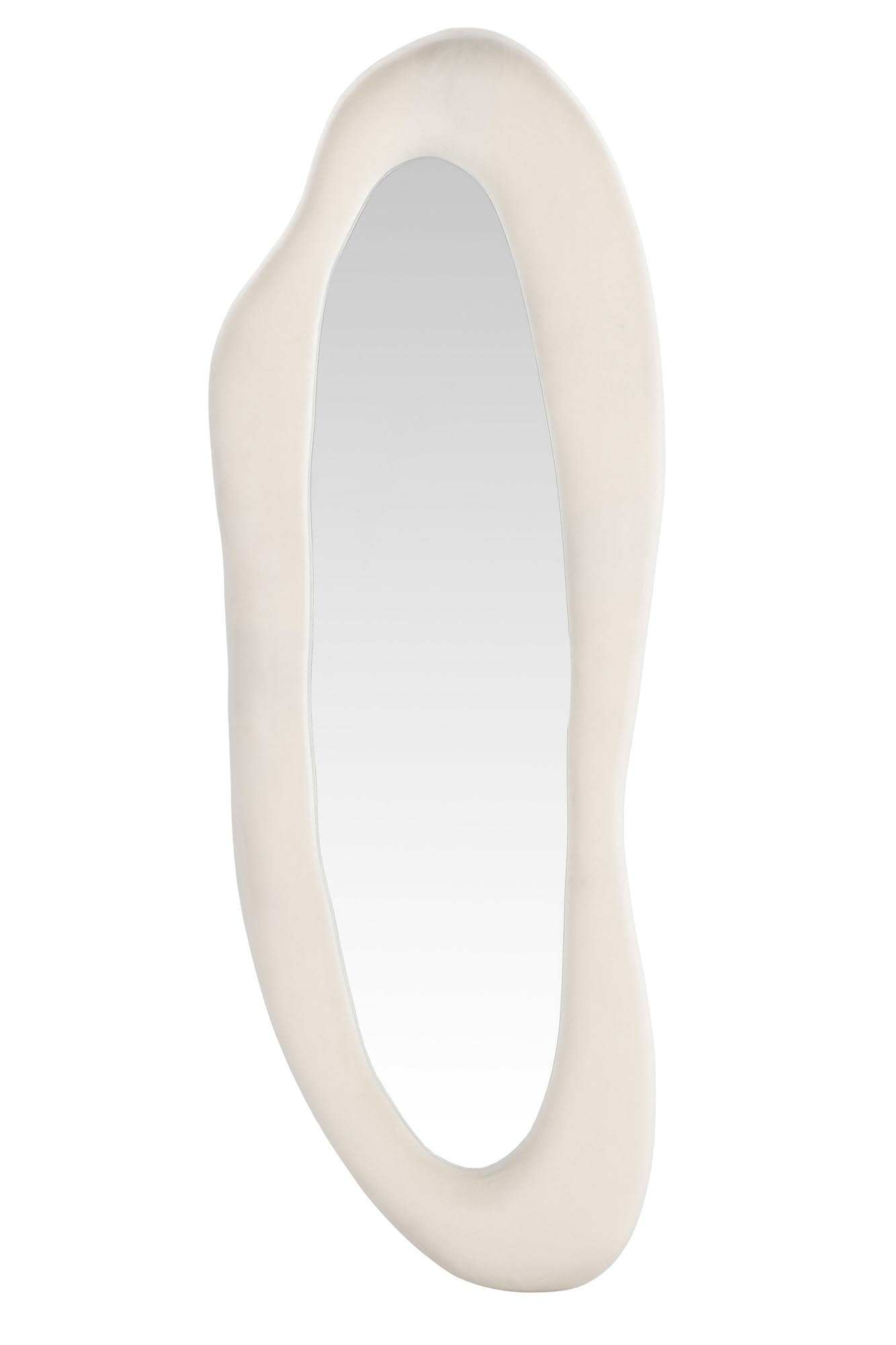 Louiseville Spiegel in Beige präsentiert im Onlineshop von KAQTU Design AG. Standspiegel ist von Venture Home