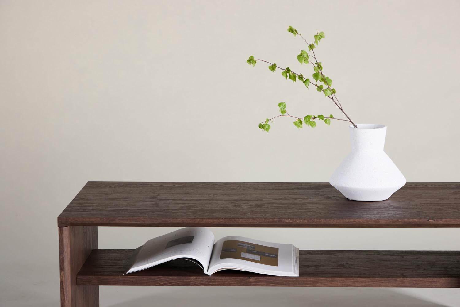 Telemarket Sofatisch in Mokka präsentiert im Onlineshop von KAQTU Design AG. Beistelltisch ist von Venture Home