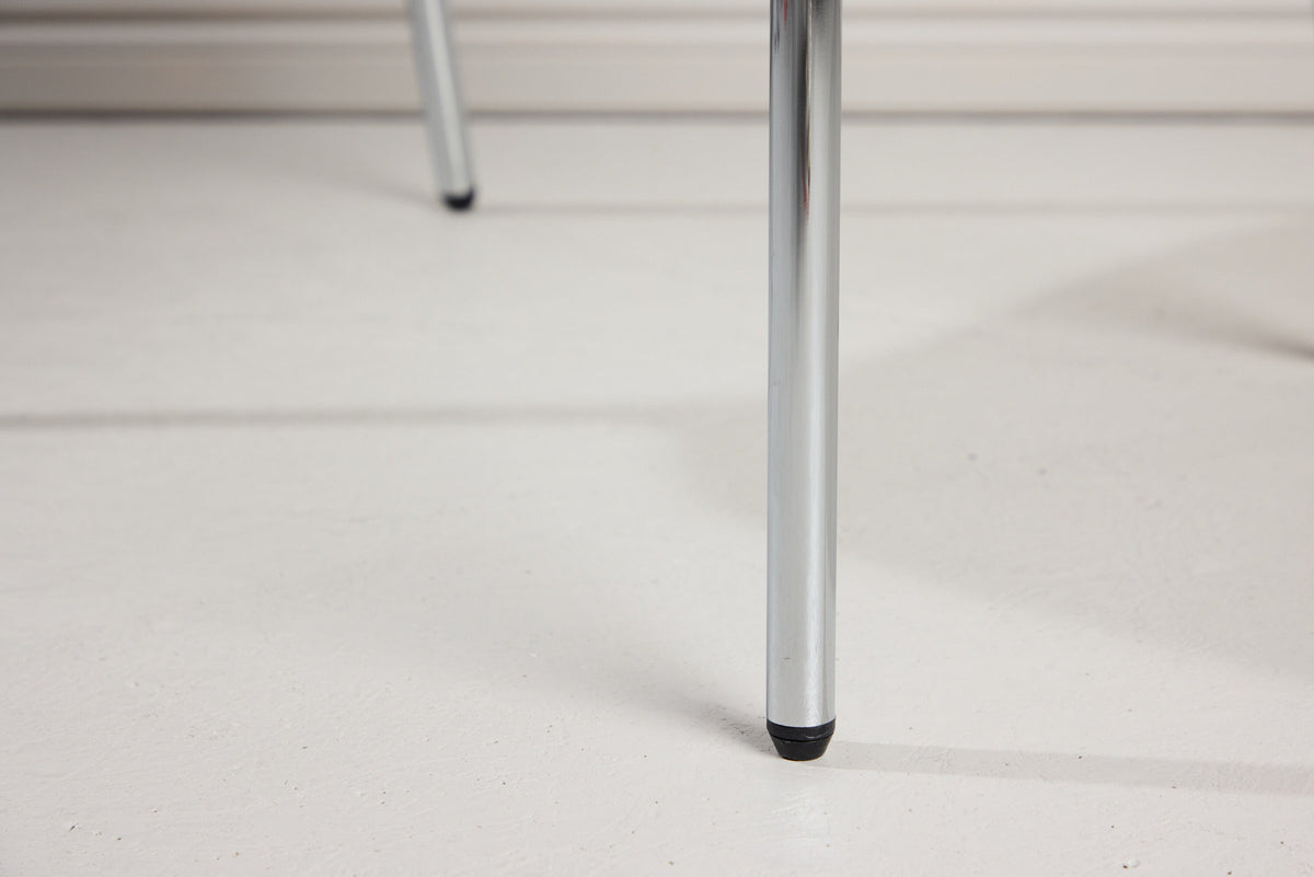 Vätö Esszimmerstuhl in Beige präsentiert im Onlineshop von KAQTU Design AG. Stuhl ist von Vind