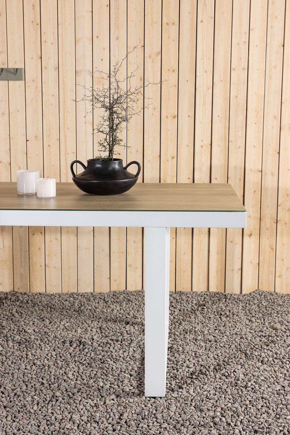 Merlo Gartentisch rechteckig in Weiss präsentiert im Onlineshop von KAQTU Design AG. Gartentisch ist von Venture Home