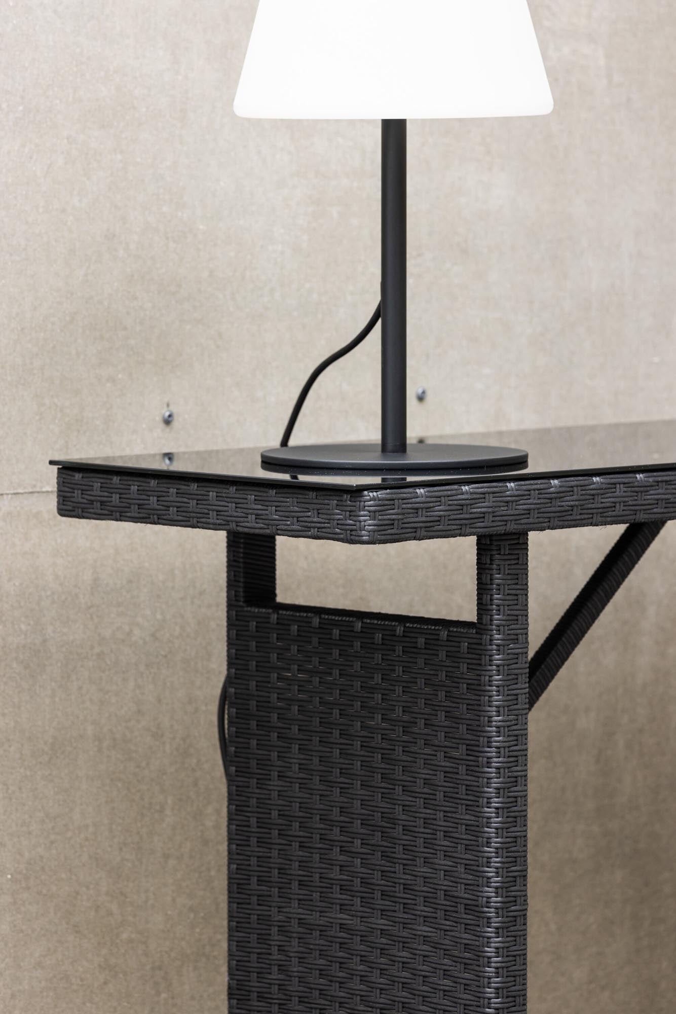 Padova Beistelltisch: Modernes Design für Ihren Aussenbereich.