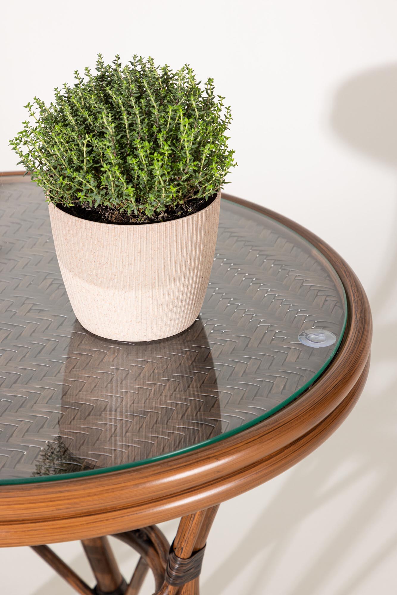 Sagres Cafe Tisch in Braun/Dunkelbraun präsentiert im Onlineshop von KAQTU Design AG. Beistelltisch Outdoor ist von Venture Home