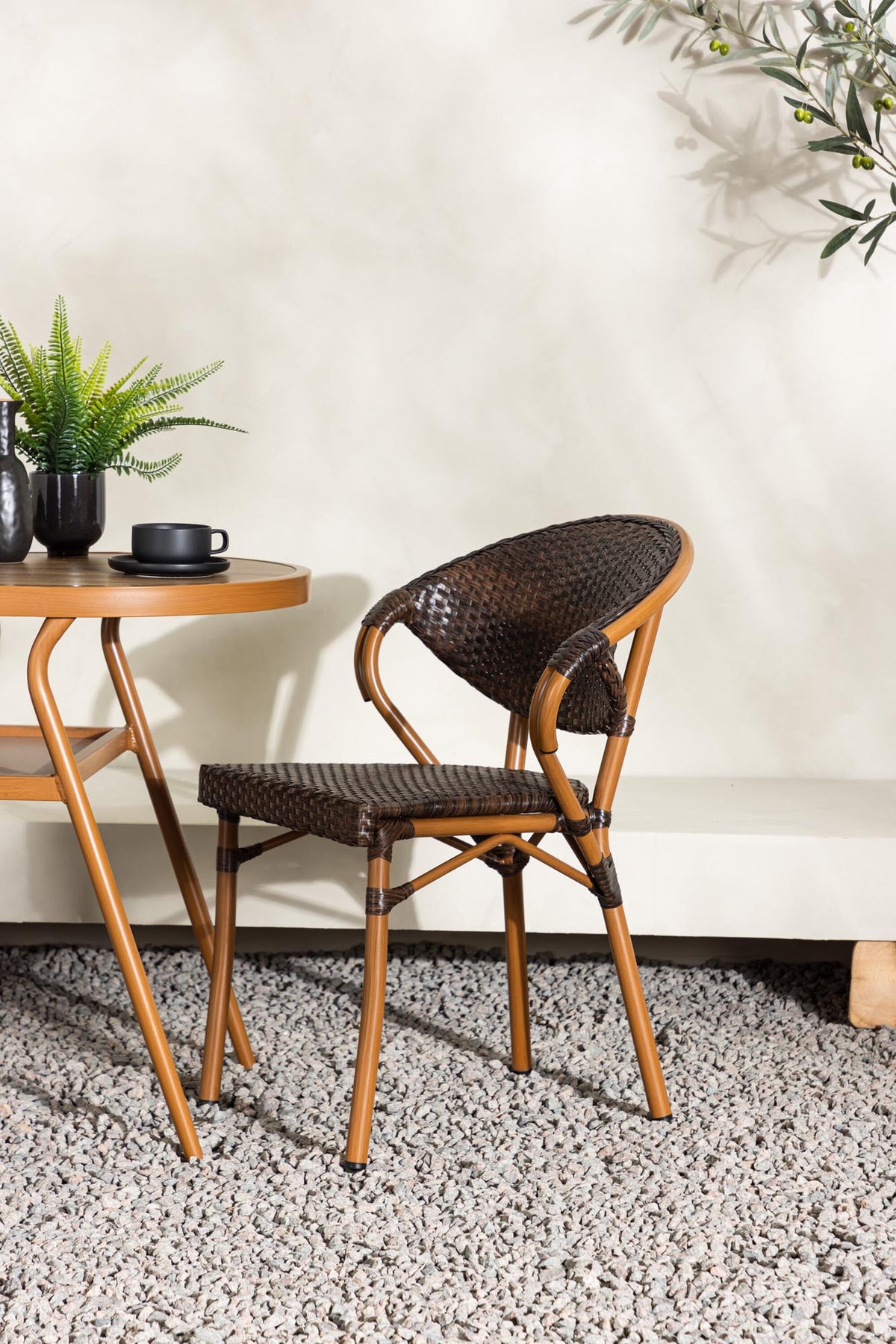 Abrantes Café Set in Braun/Braun/Dunkelbraun präsentiert im Onlineshop von KAQTU Design AG. Gartentischset ist von Venture Home
