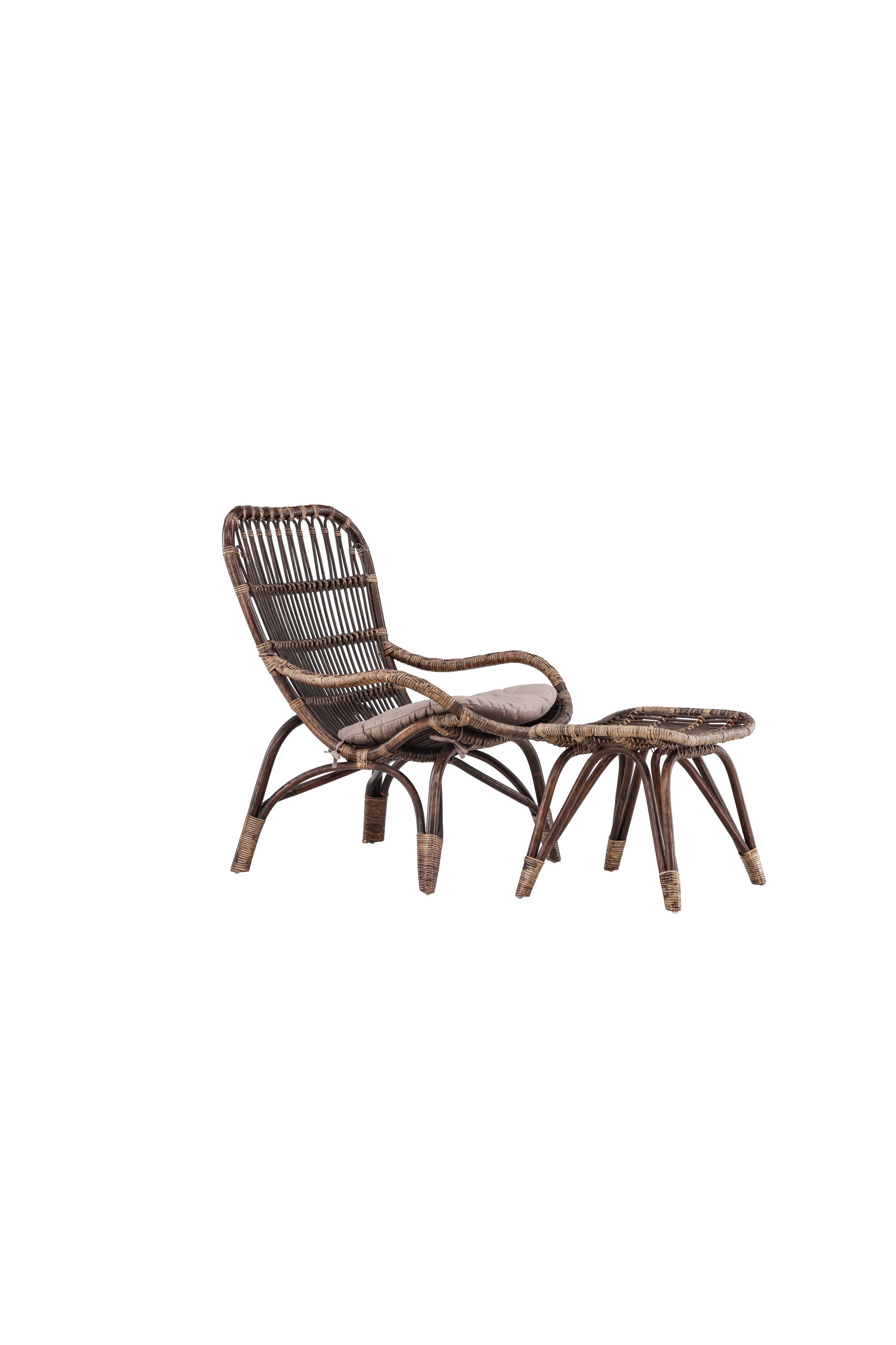 Ella Lounge Stuhl in Dark Walnut präsentiert im Onlineshop von KAQTU Design AG. Outdoor-Sessel ist von Venture Home