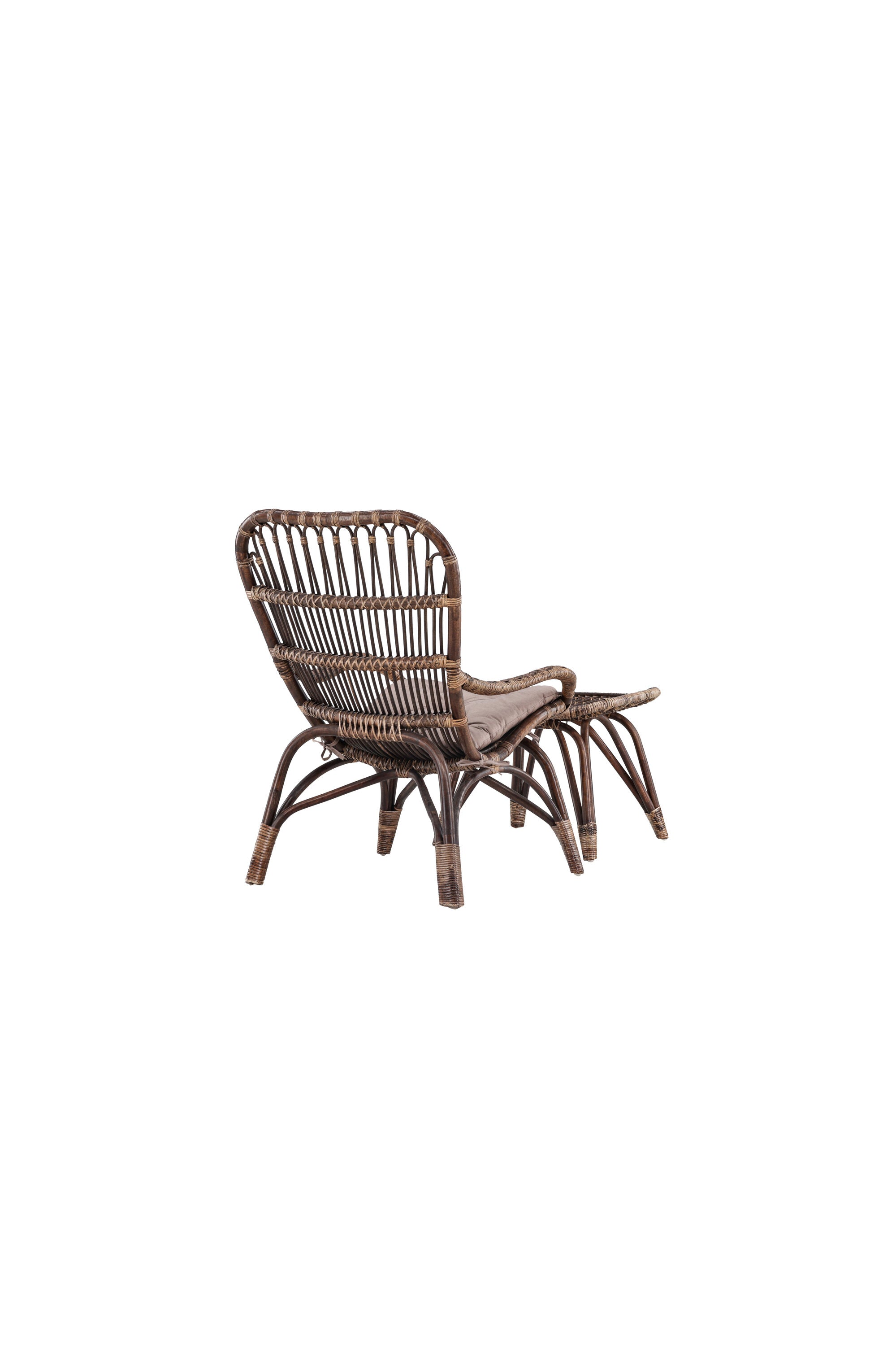 Ella Lounge Stuhl in Dark Walnut präsentiert im Onlineshop von KAQTU Design AG. Outdoor-Sessel ist von Venture Home