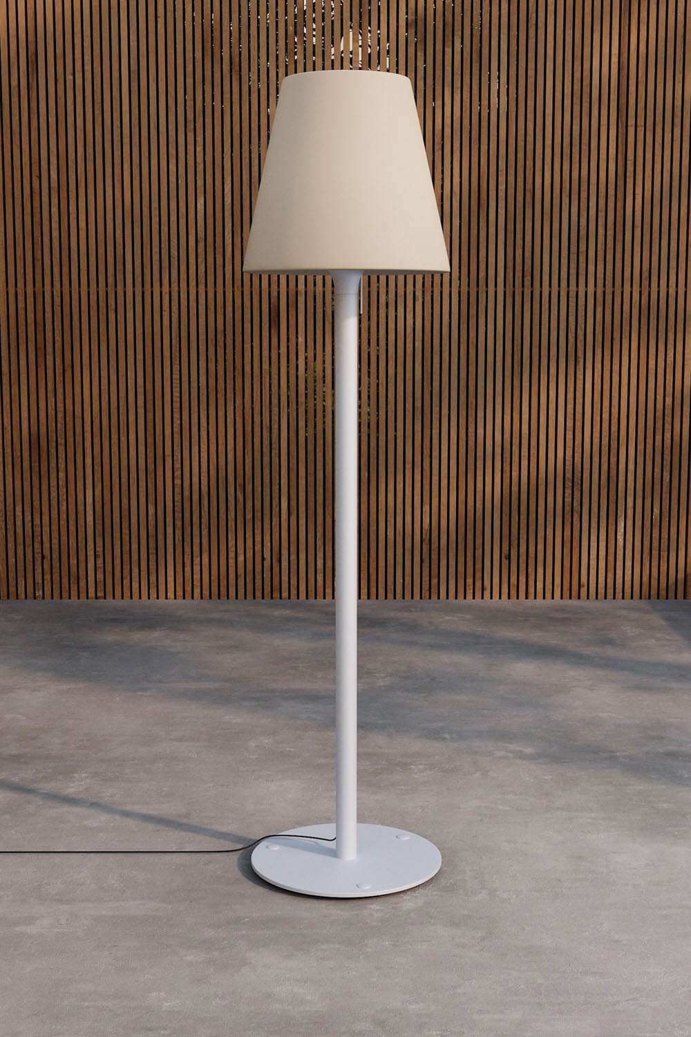 Moris Floor Lamp in Hellblau präsentiert im Onlineshop von KAQTU Design AG. Stehleuchte ist von Venture Home
