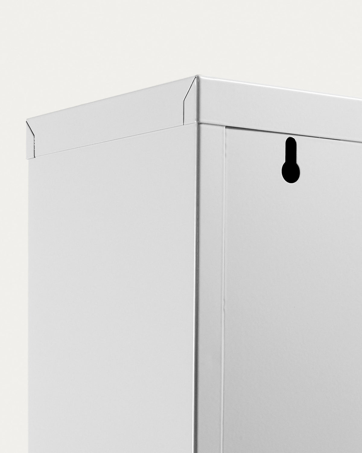 Ode Schuhschrank 50 x 168,5 cm 5-türig weiss in Weiss präsentiert im Onlineshop von KAQTU Design AG. Schuhkipper ist von Kave Home
