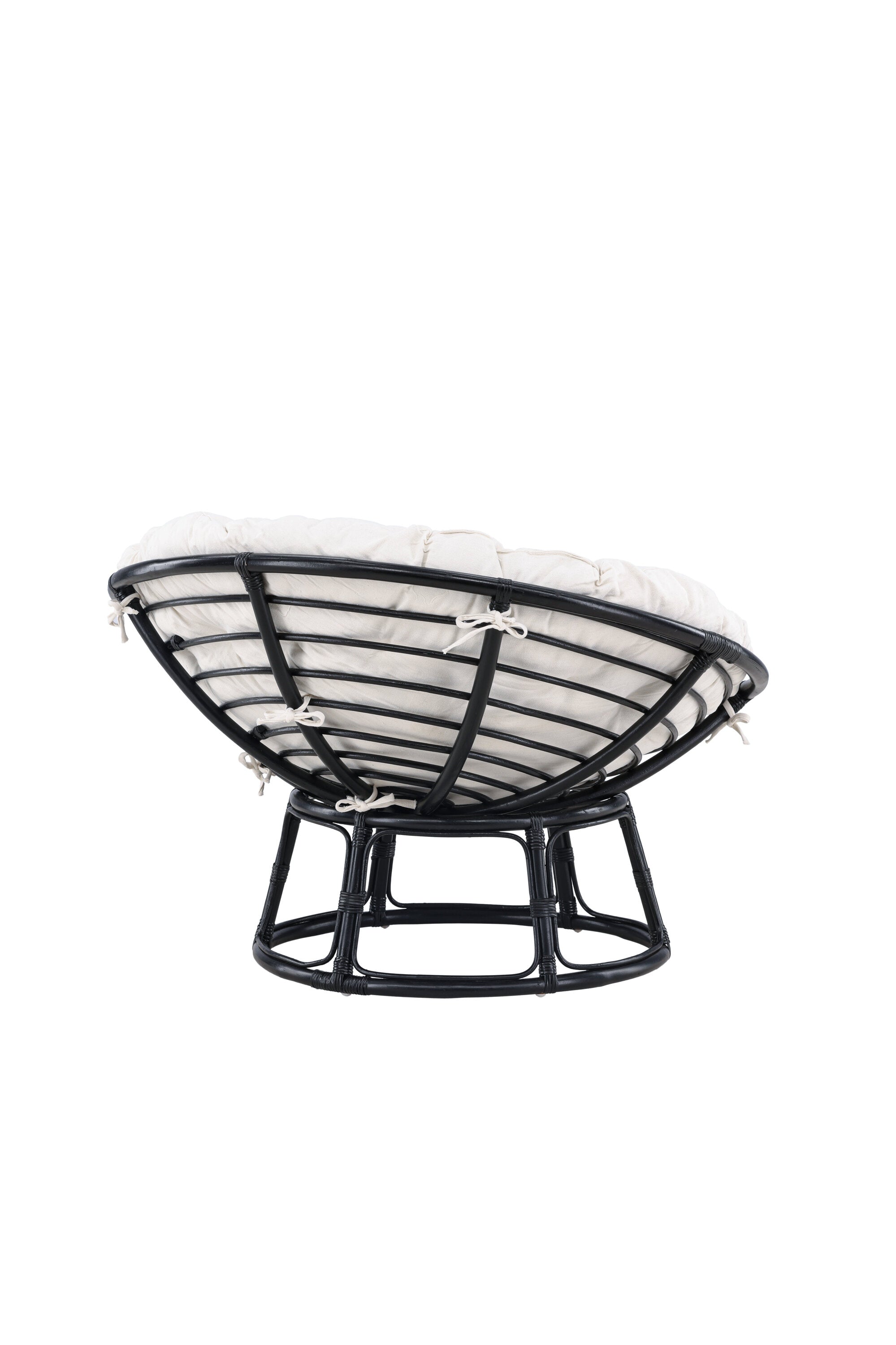 Genießen Sie stilvolles Outdoor-Wohnen mit dem Bonnie Loungesessel von Venture Home. Robustes Rattan, elegantes Design und komfortable Kissen für entspannte Stunden im Freien.