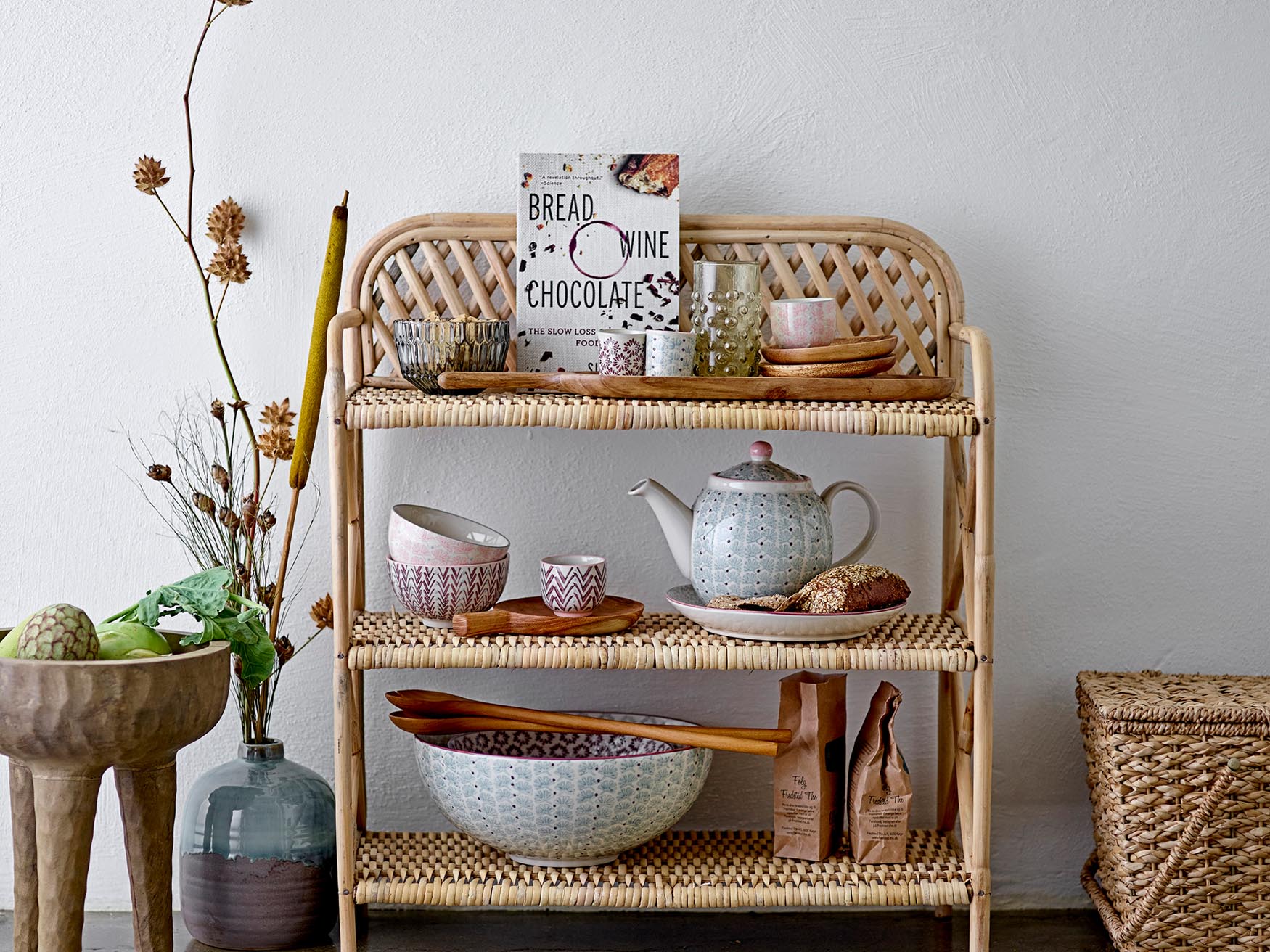 Maya Schale, Violett: Stilvolles Steingut-Design von Bloomingville.