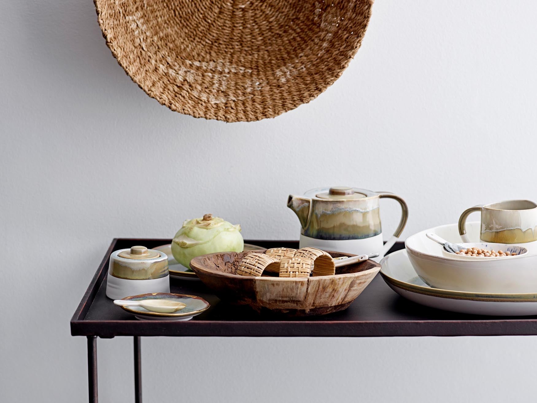 Stilvolle grüne Heather Servierplatte aus Steingut von Creative Collection, perfekt für Servieren und Dekorieren.